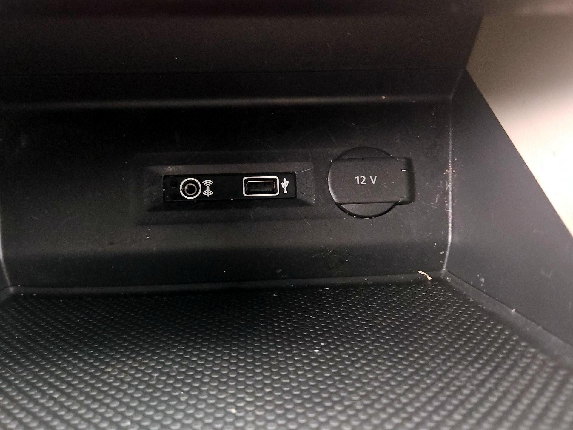 Thumbnail: 2019 Volkswagen Atlas - 18