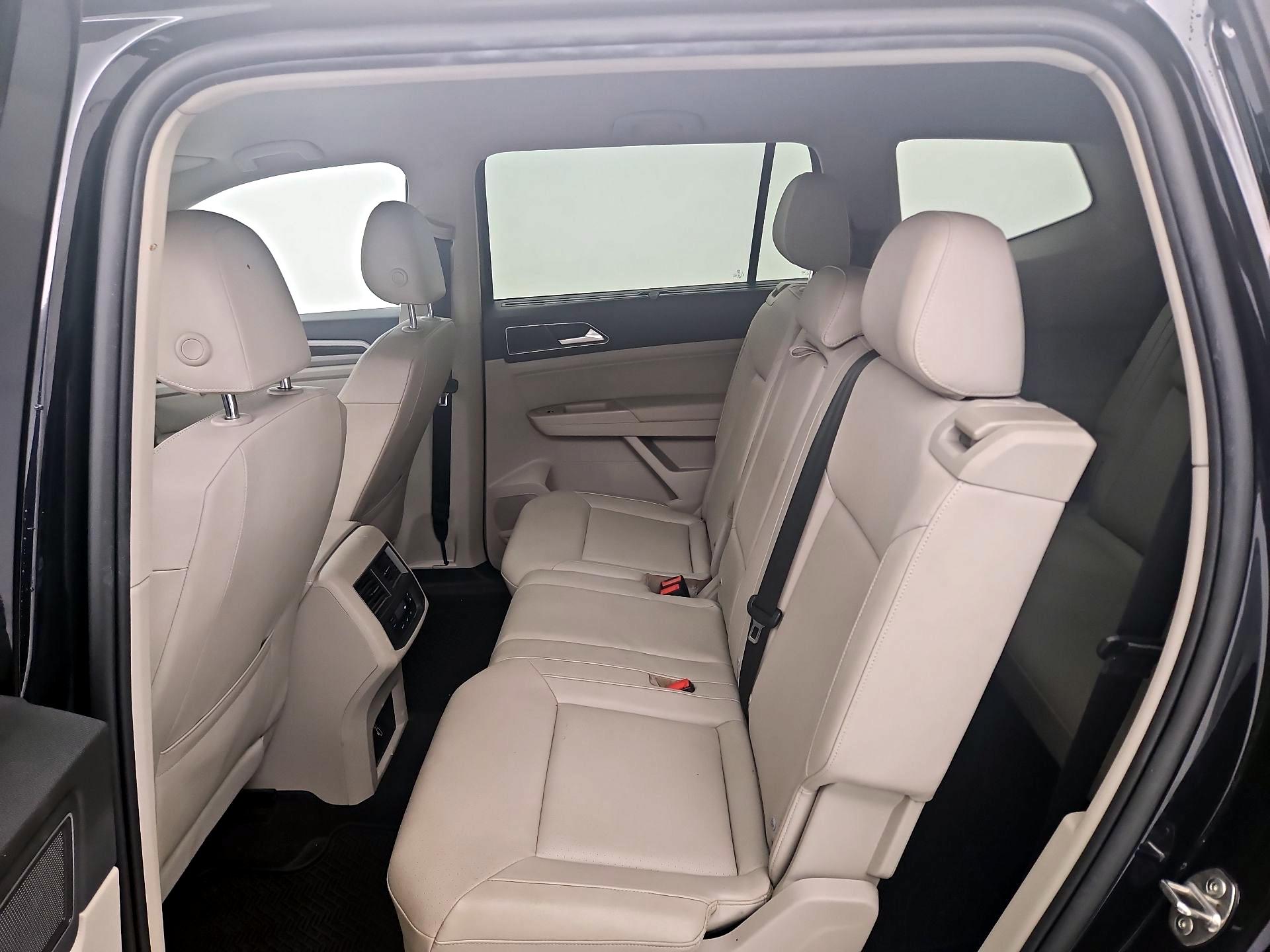 Thumbnail: 2019 Volkswagen Atlas - 19