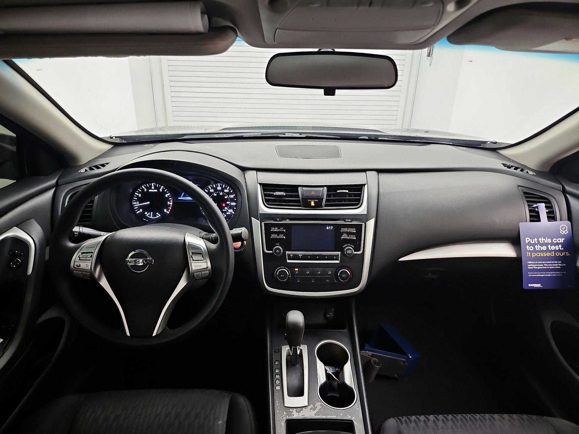 Thumbnail: 2018 Nissan Altima - 9