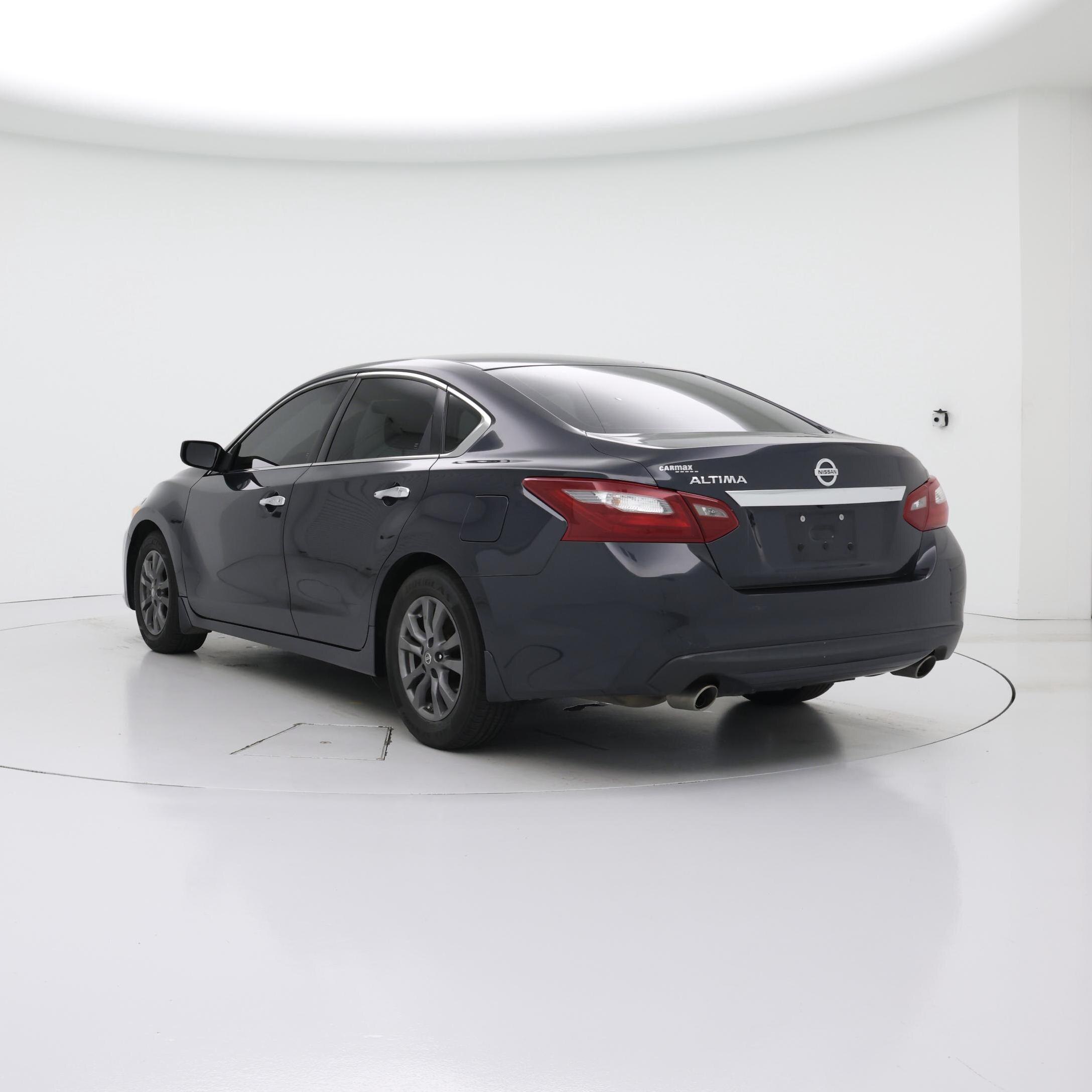 Thumbnail: 2018 Nissan Altima - 2
