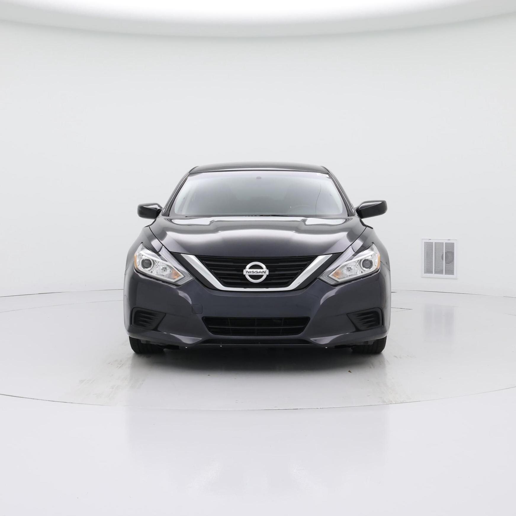 Thumbnail: 2018 Nissan Altima - 5