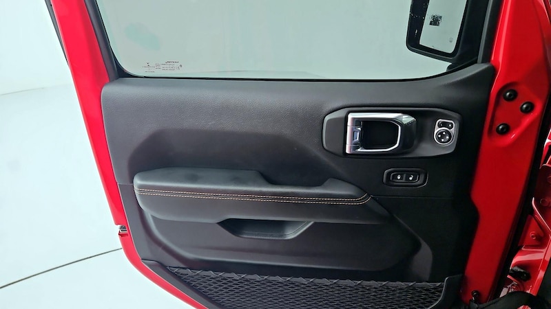 2021 Jeep Gladiator Mojave 12