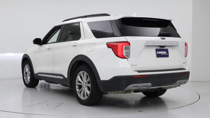 2020 Ford Explorer XLT 2