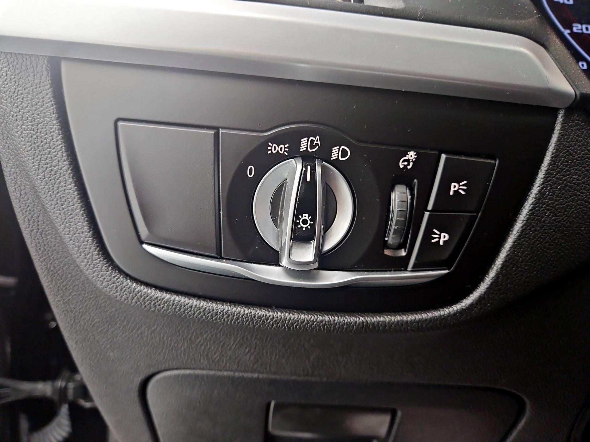 Thumbnail: 2022 BMW X3 - 13