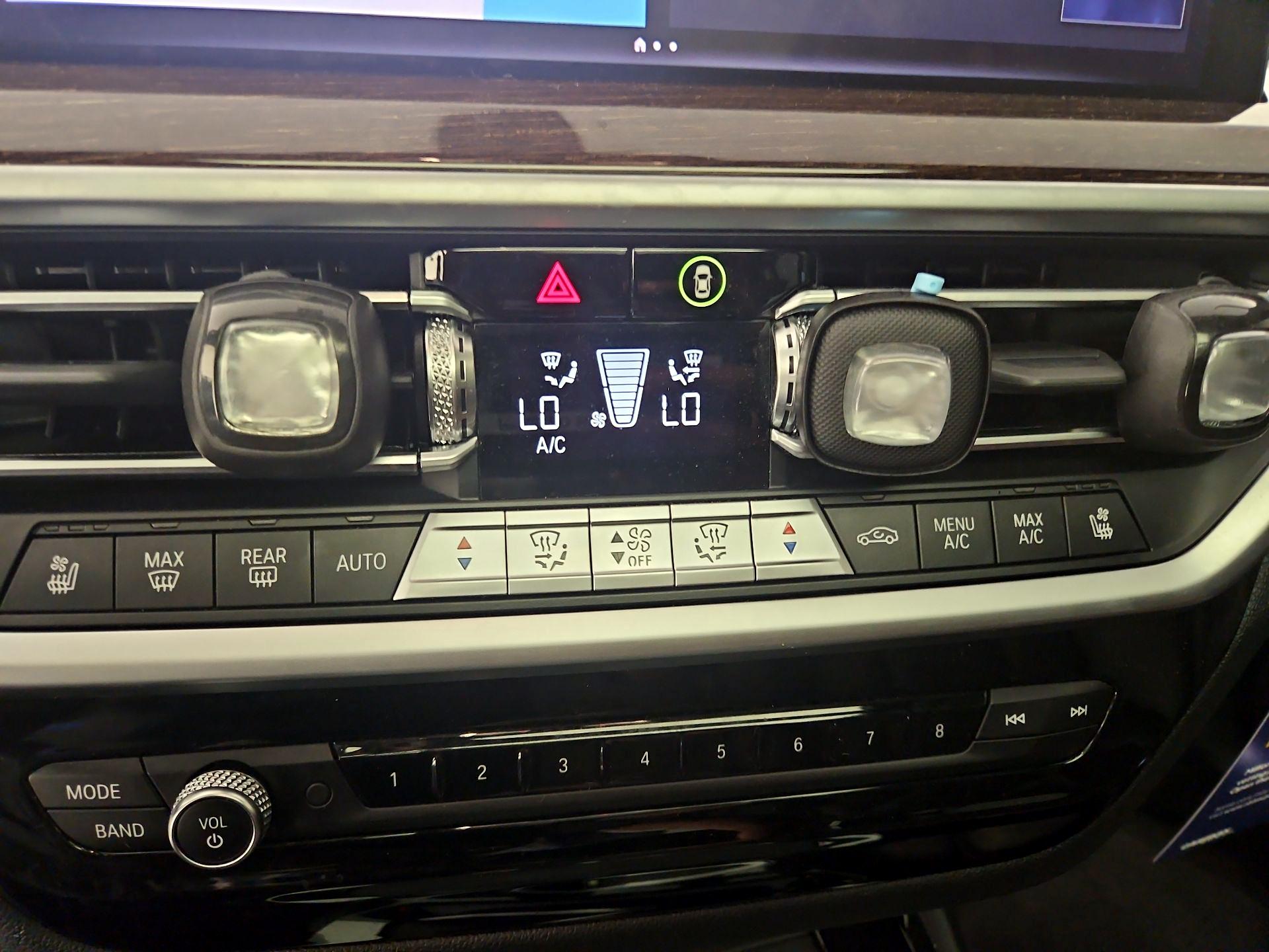 Thumbnail: 2022 BMW X3 - 17