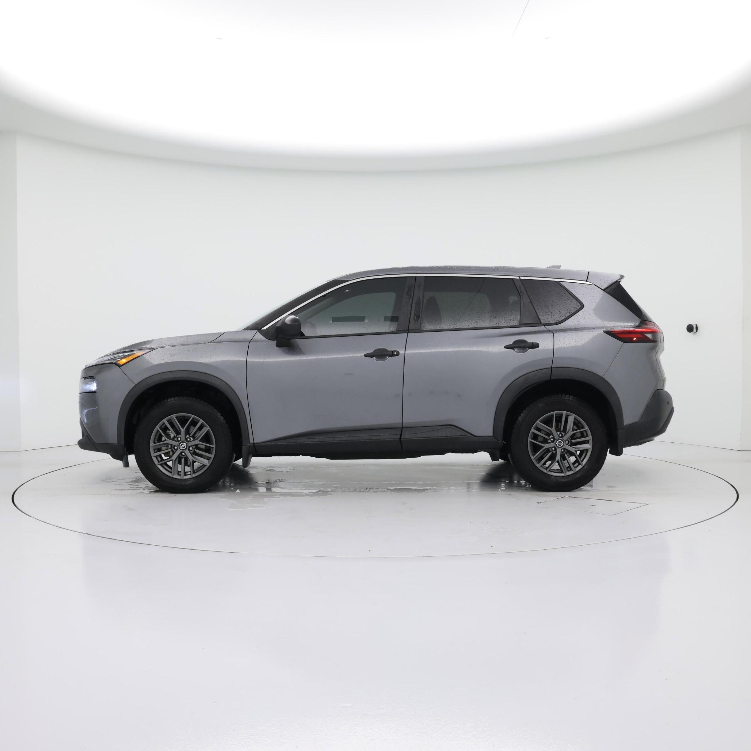 Thumbnail: 2021 Nissan Rogue - 3