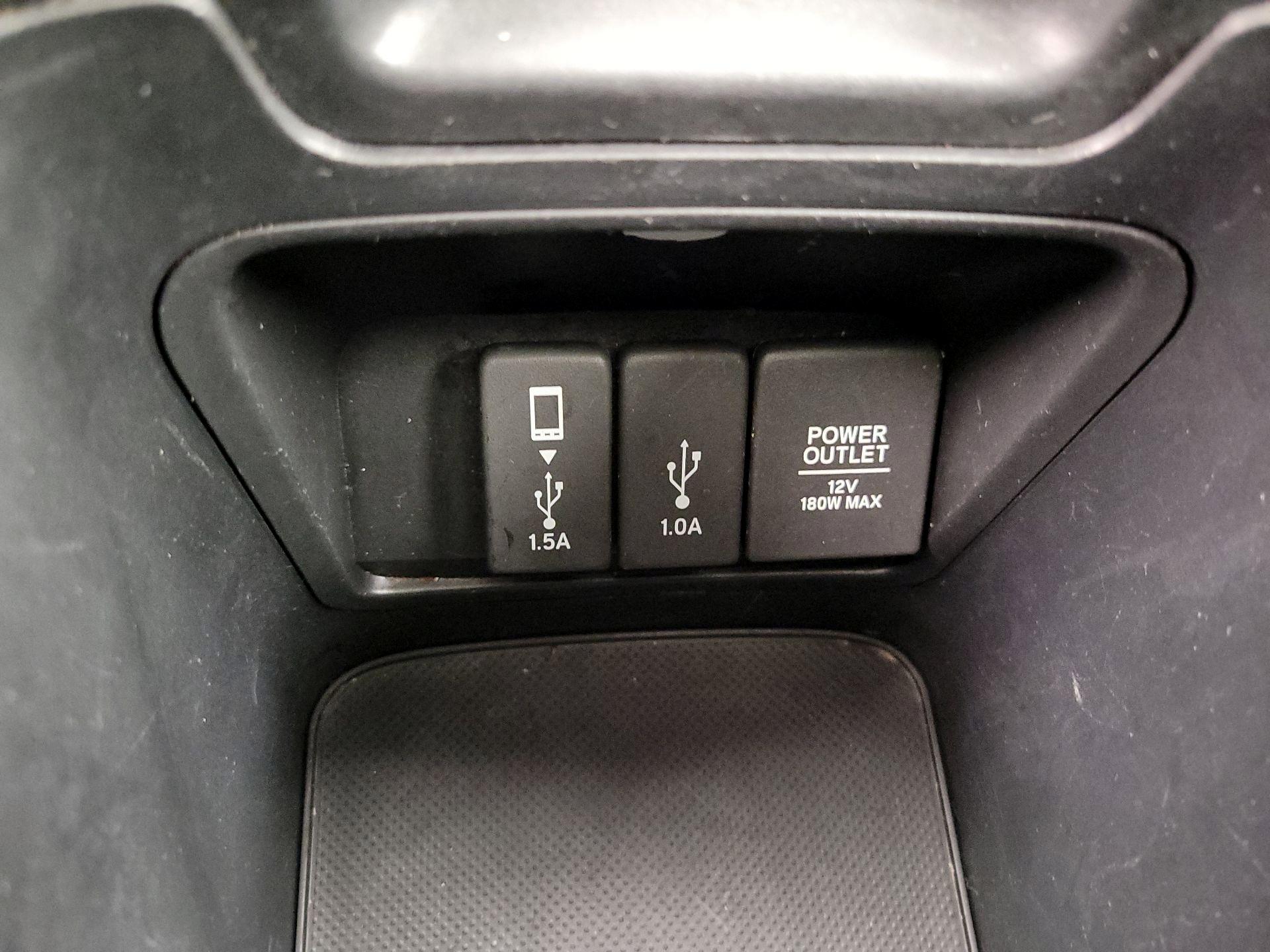 Thumbnail: 2017 Honda CR-V - 19