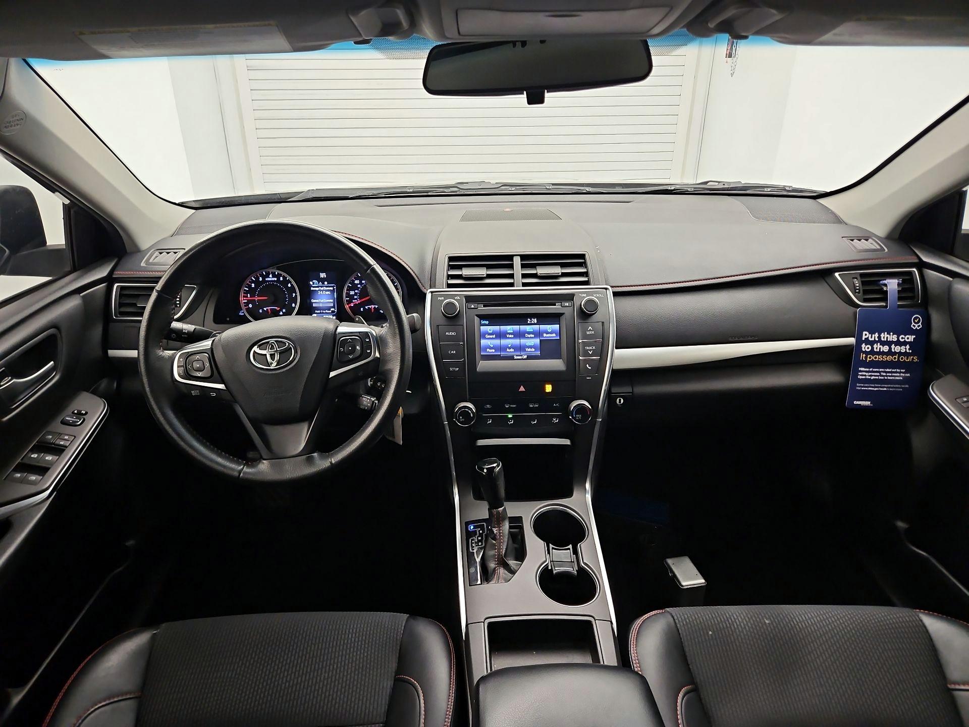 Thumbnail: 2017 Toyota Camry - 9
