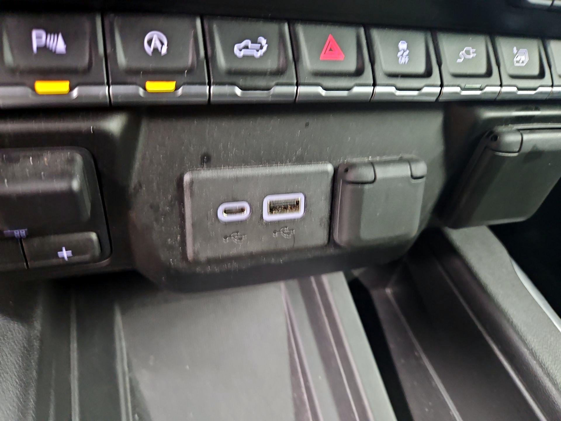 Thumbnail: 2021 GMC Sierra 1500 - 18