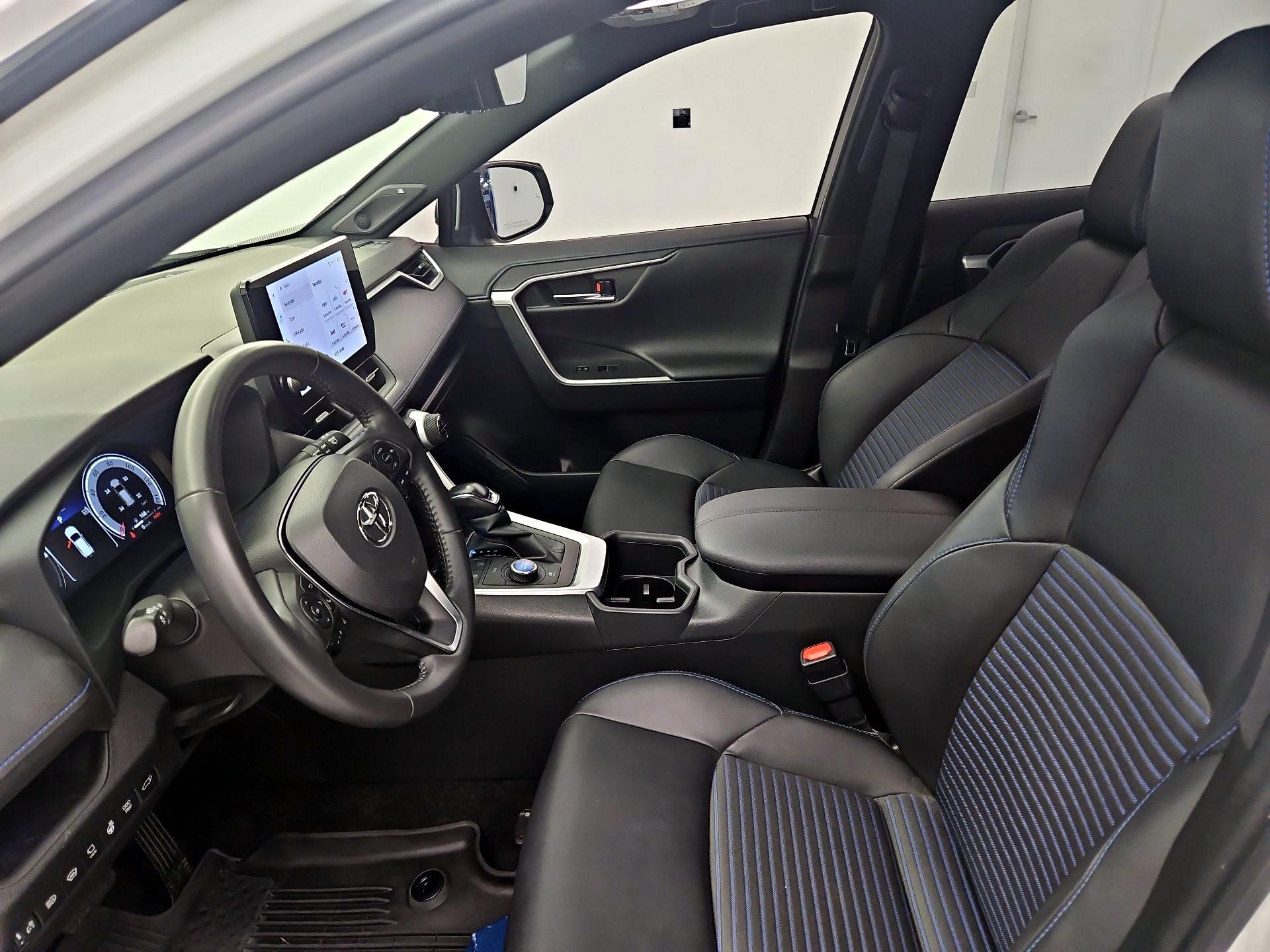 Thumbnail: 2023 Toyota RAV4 - 11