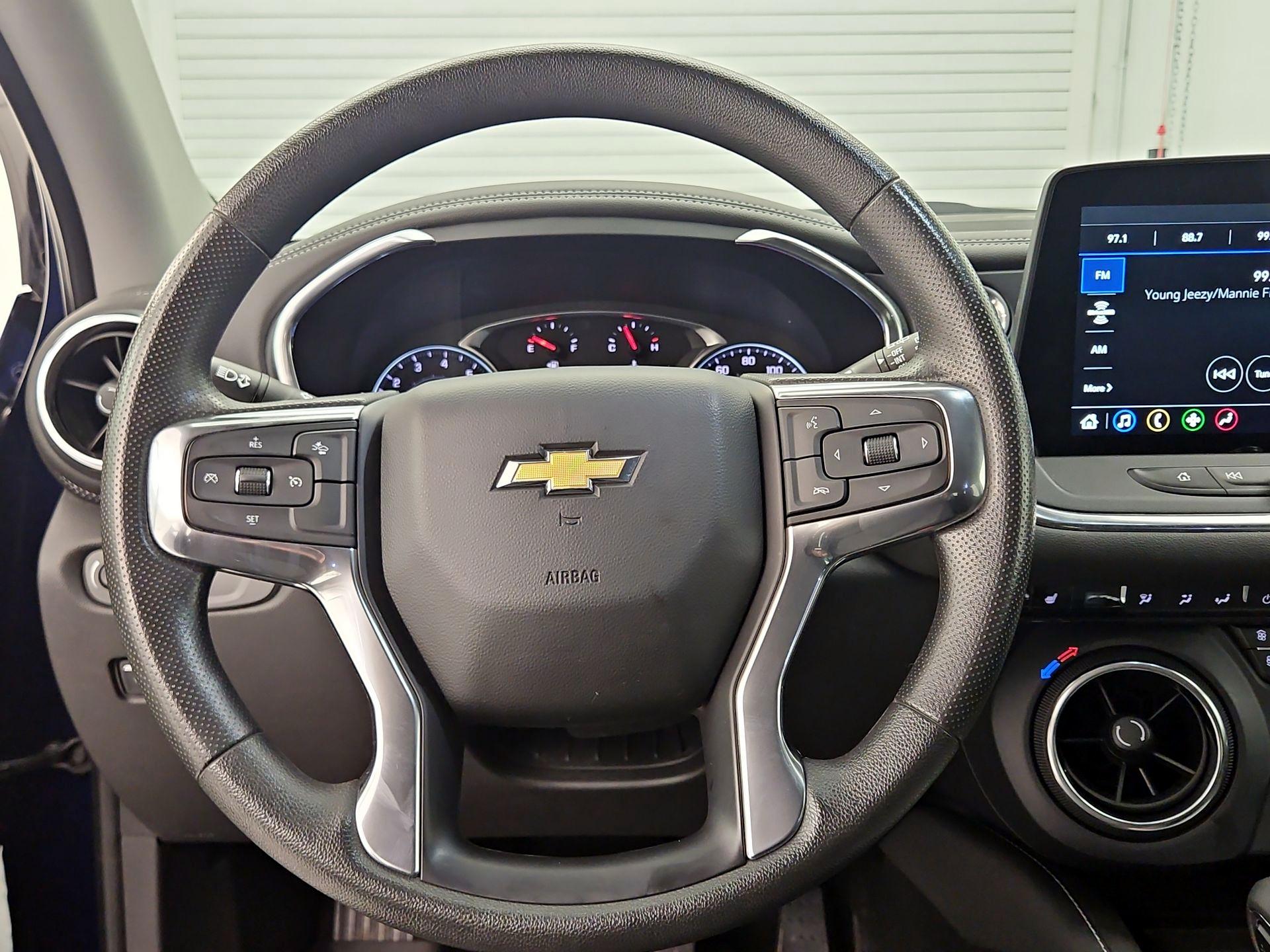 Thumbnail: 2023 Chevrolet Blazer - 10