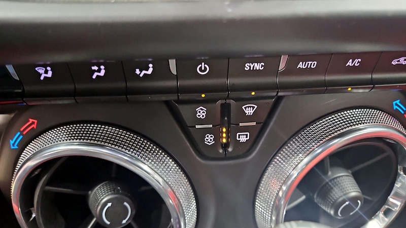 2018 Chevrolet Camaro LT 15