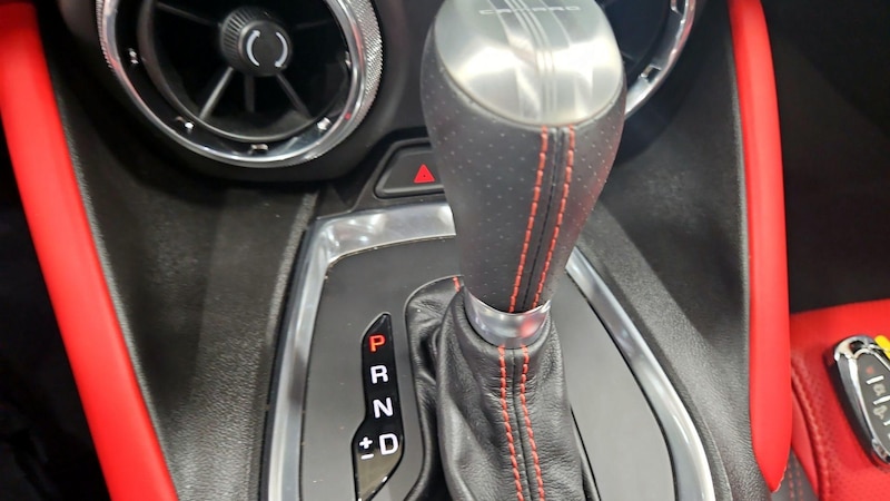 2018 Chevrolet Camaro LT 16