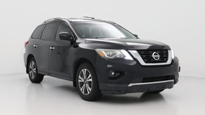2017 Nissan Pathfinder SL Hero Image