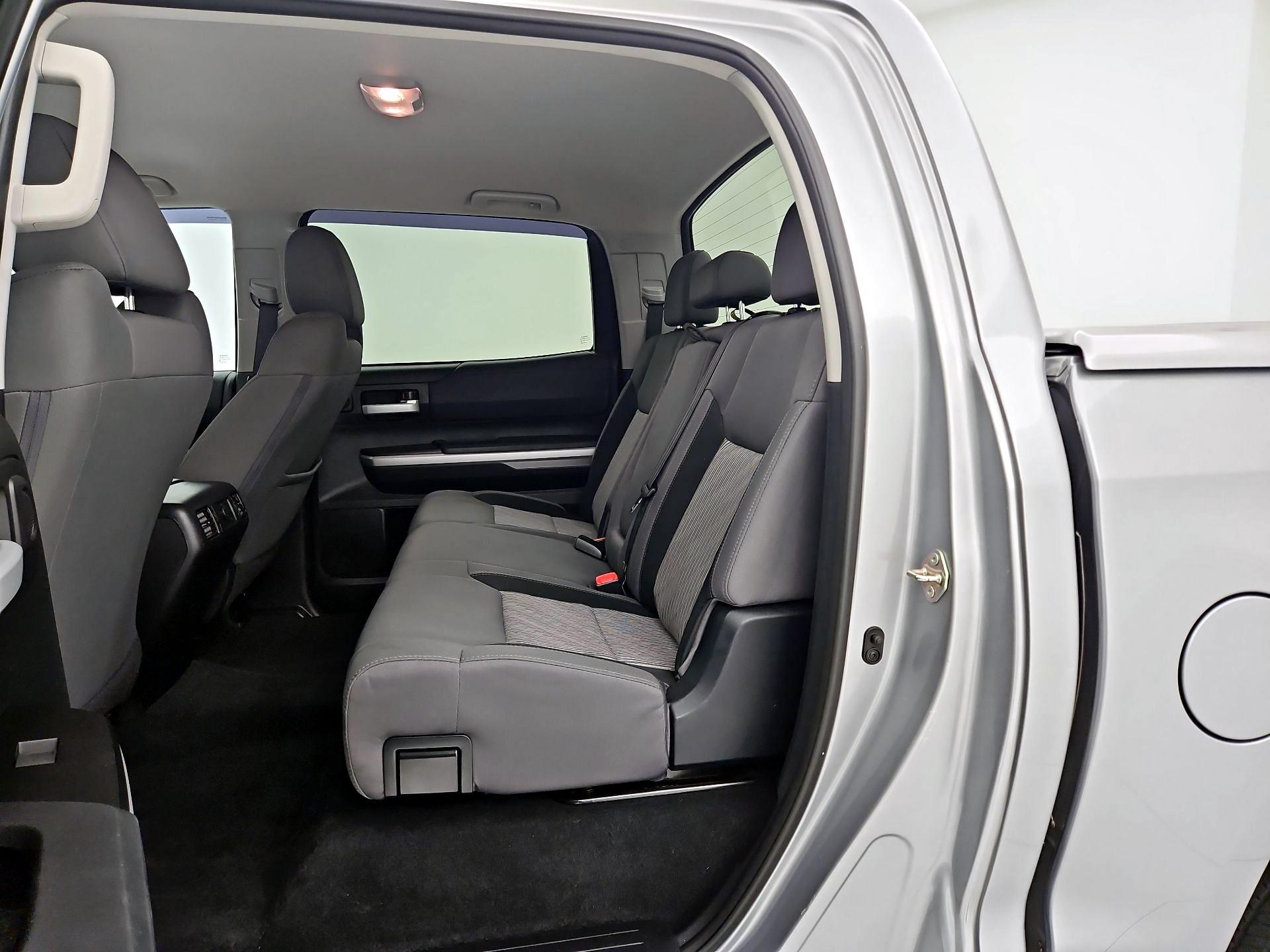 Thumbnail: 2017 Toyota Tundra - 19