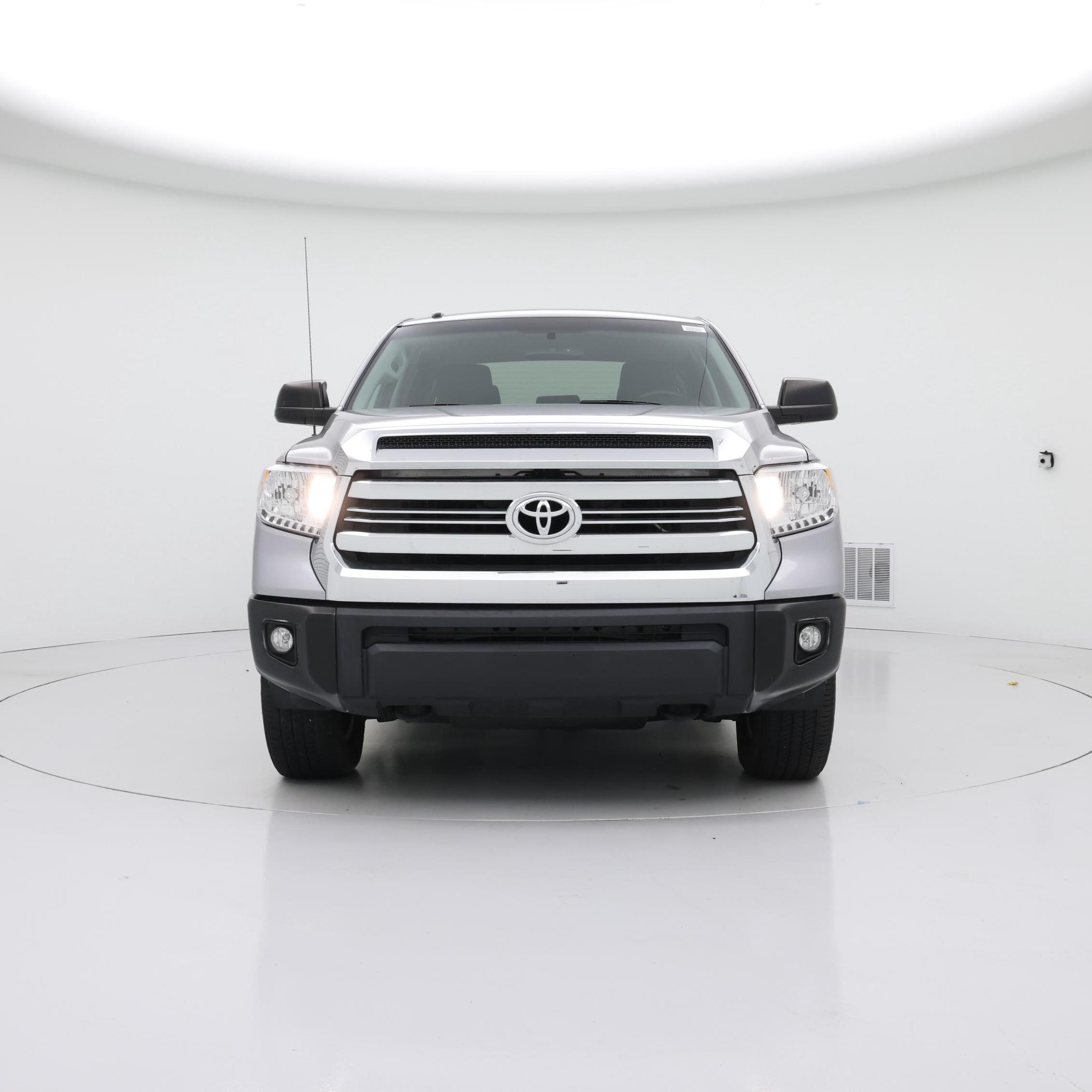 Thumbnail: 2017 Toyota Tundra - 5