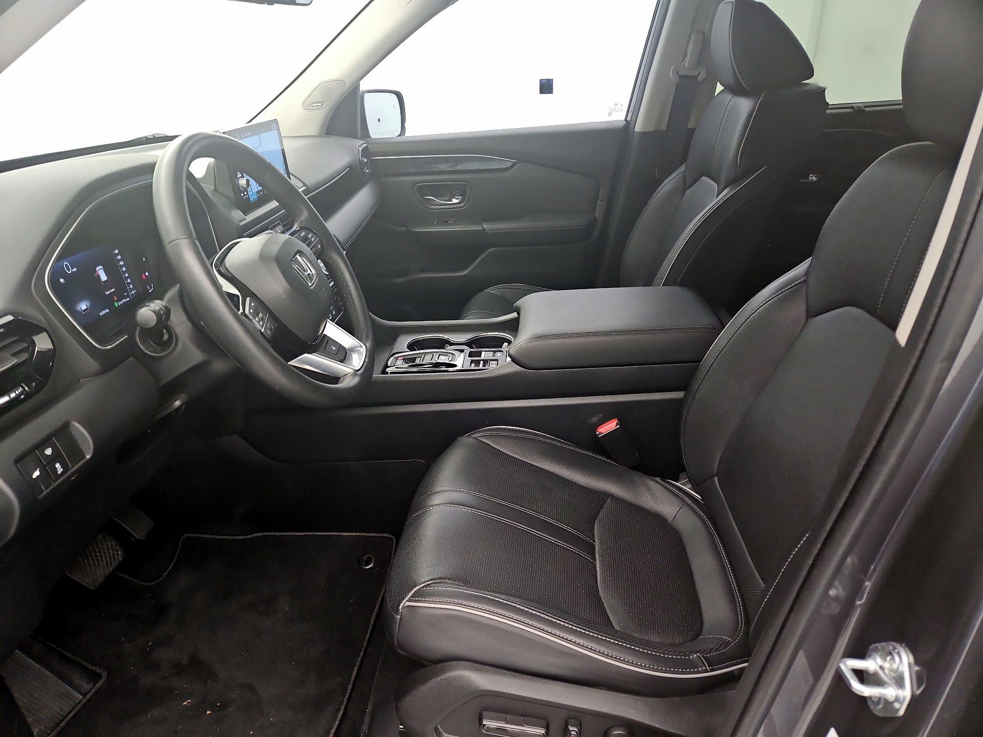 Thumbnail: 2023 Honda Pilot - 11