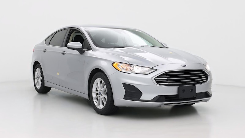 2020 Ford Fusion SE Hero Image