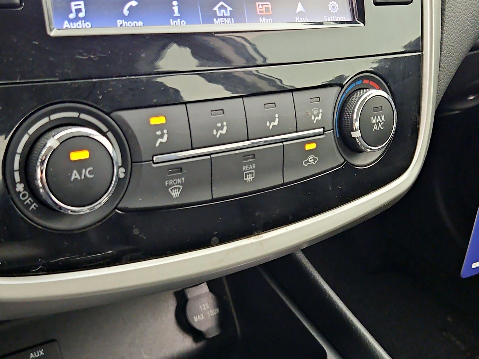 Thumbnail: 2018 Nissan Altima - 17