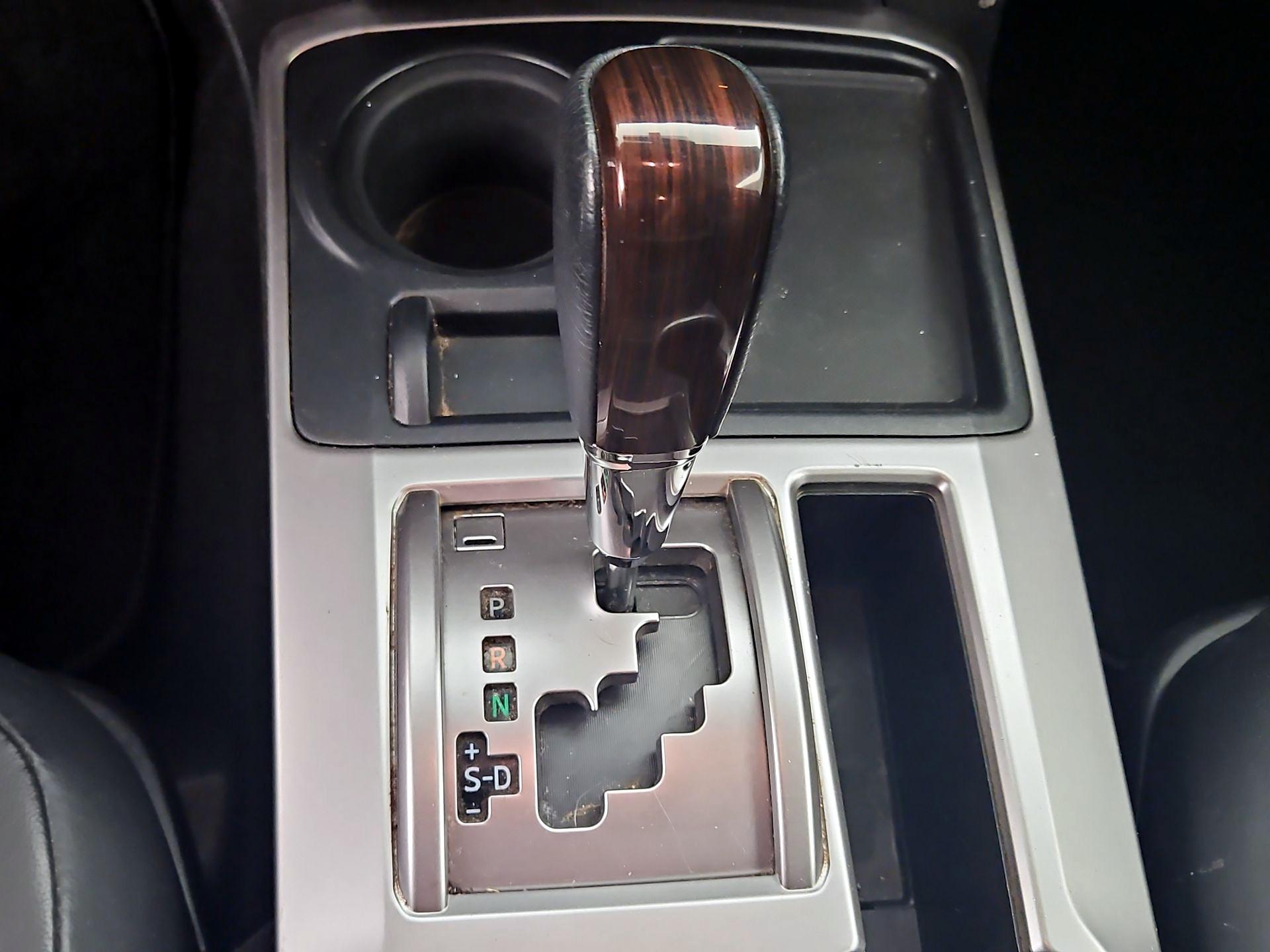 Thumbnail: 2014 Toyota 4Runner - 18