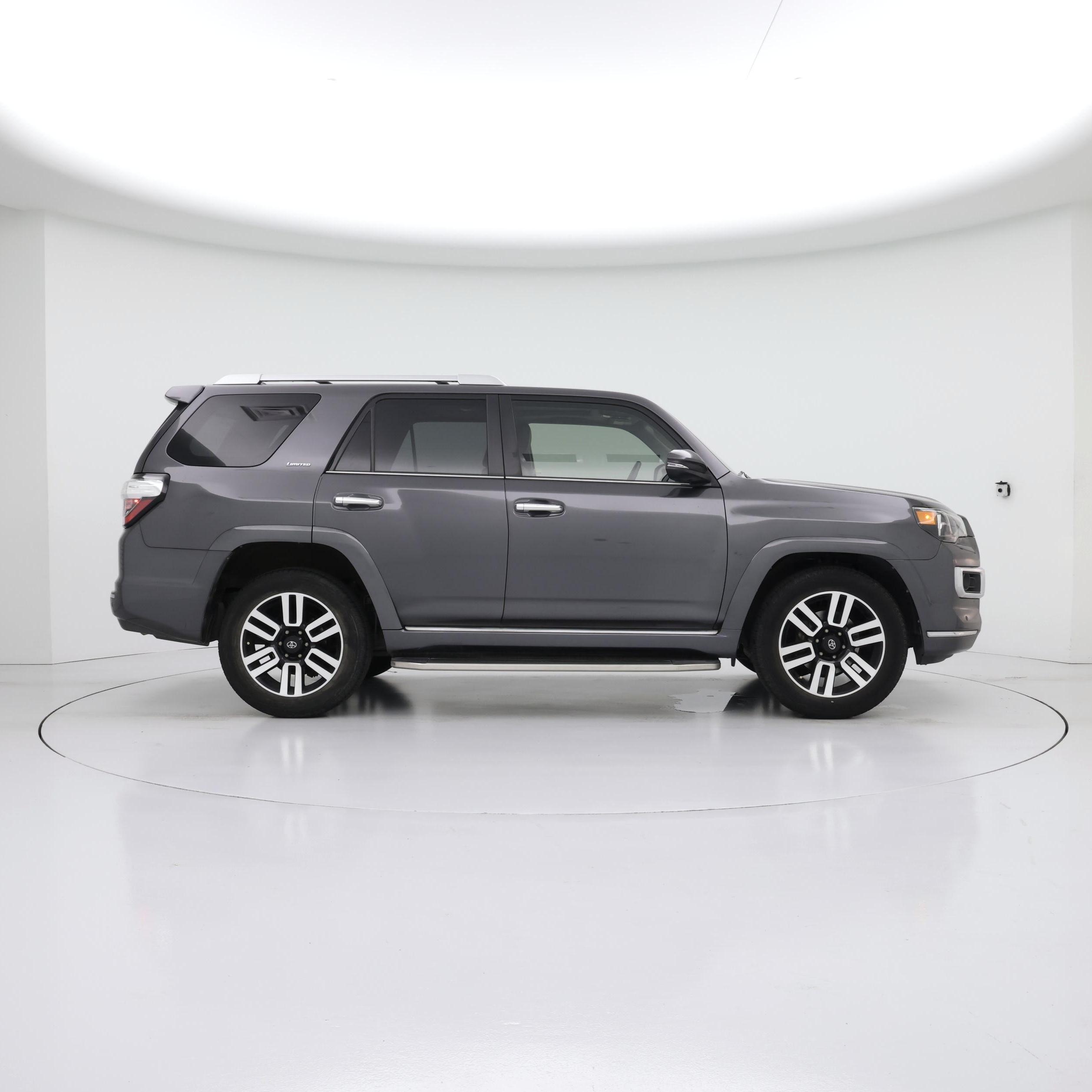 Thumbnail: 2014 Toyota 4Runner - 7