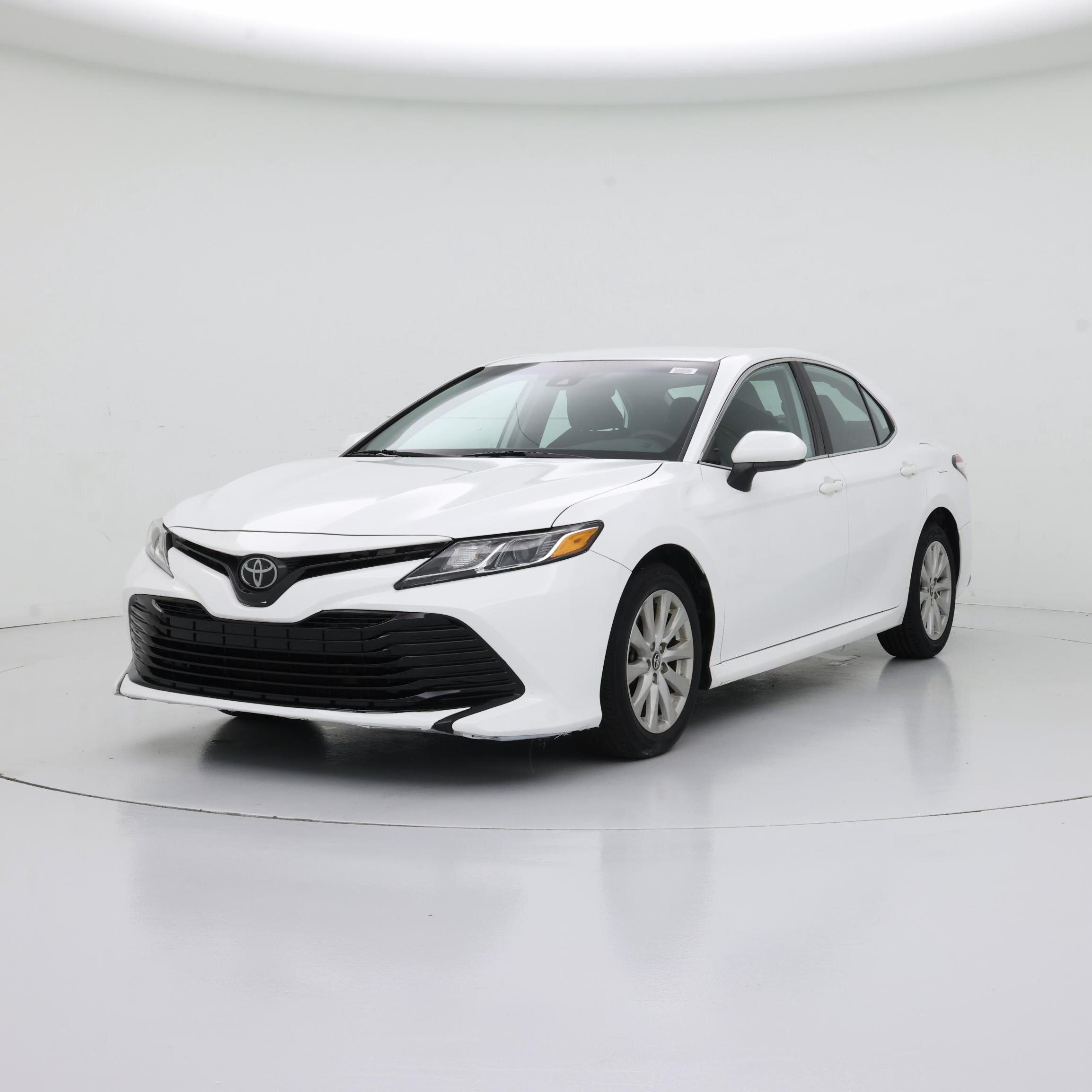 Thumbnail: 2020 Toyota Camry - 4