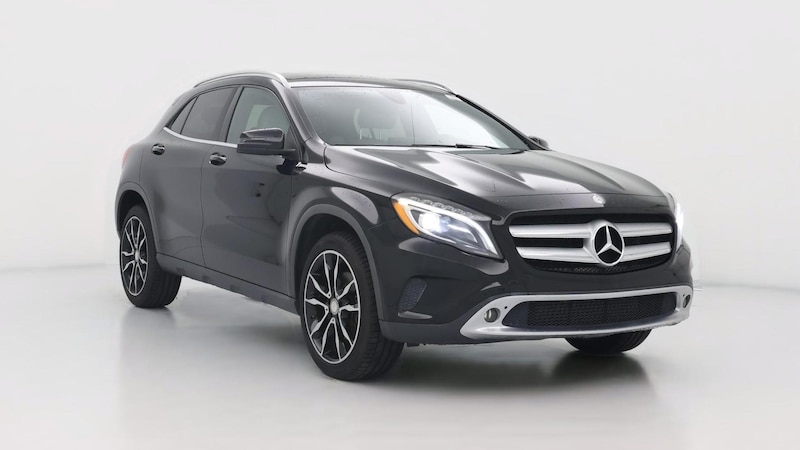 2016 Mercedes-Benz GLA 250 Hero Image