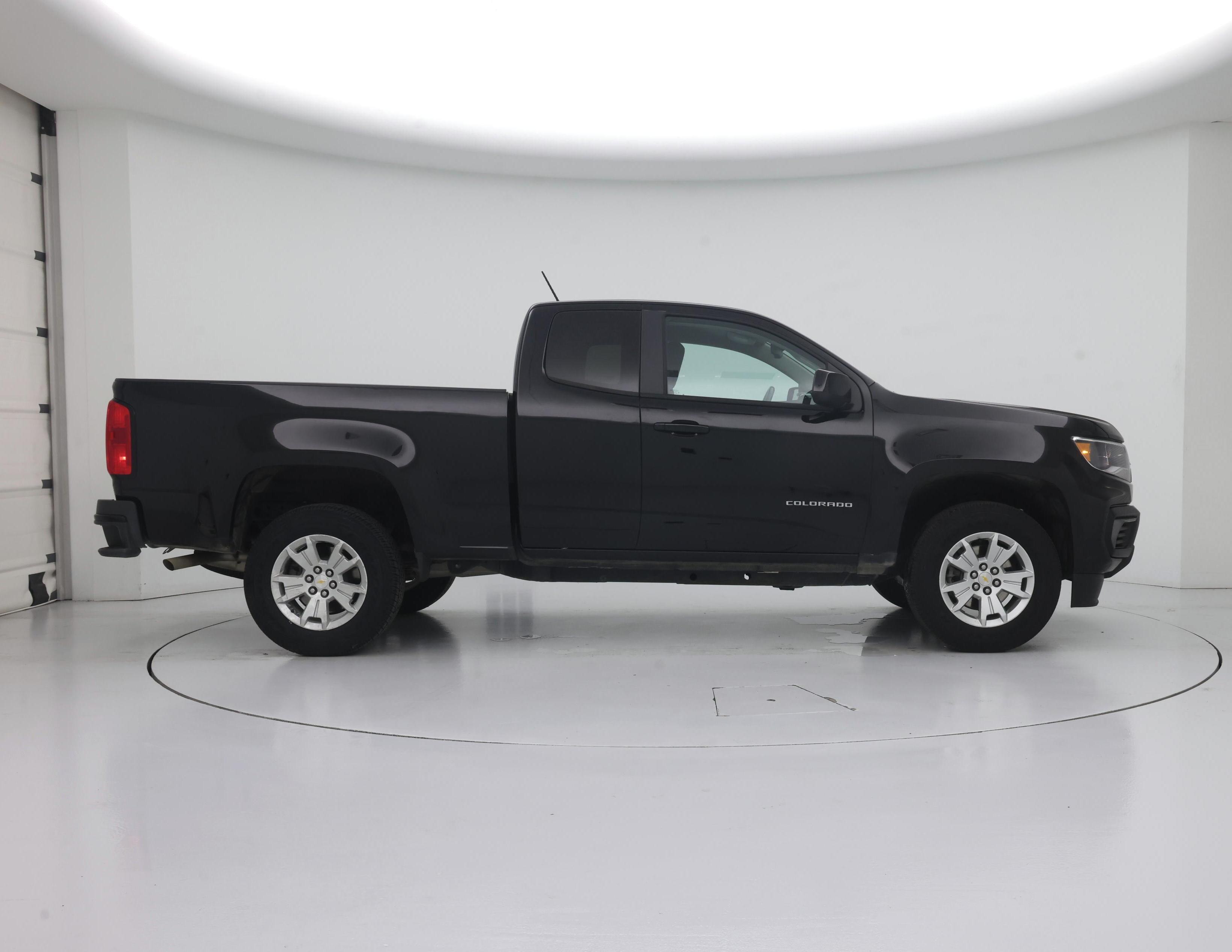 Thumbnail: 2022 Chevrolet Colorado - 7