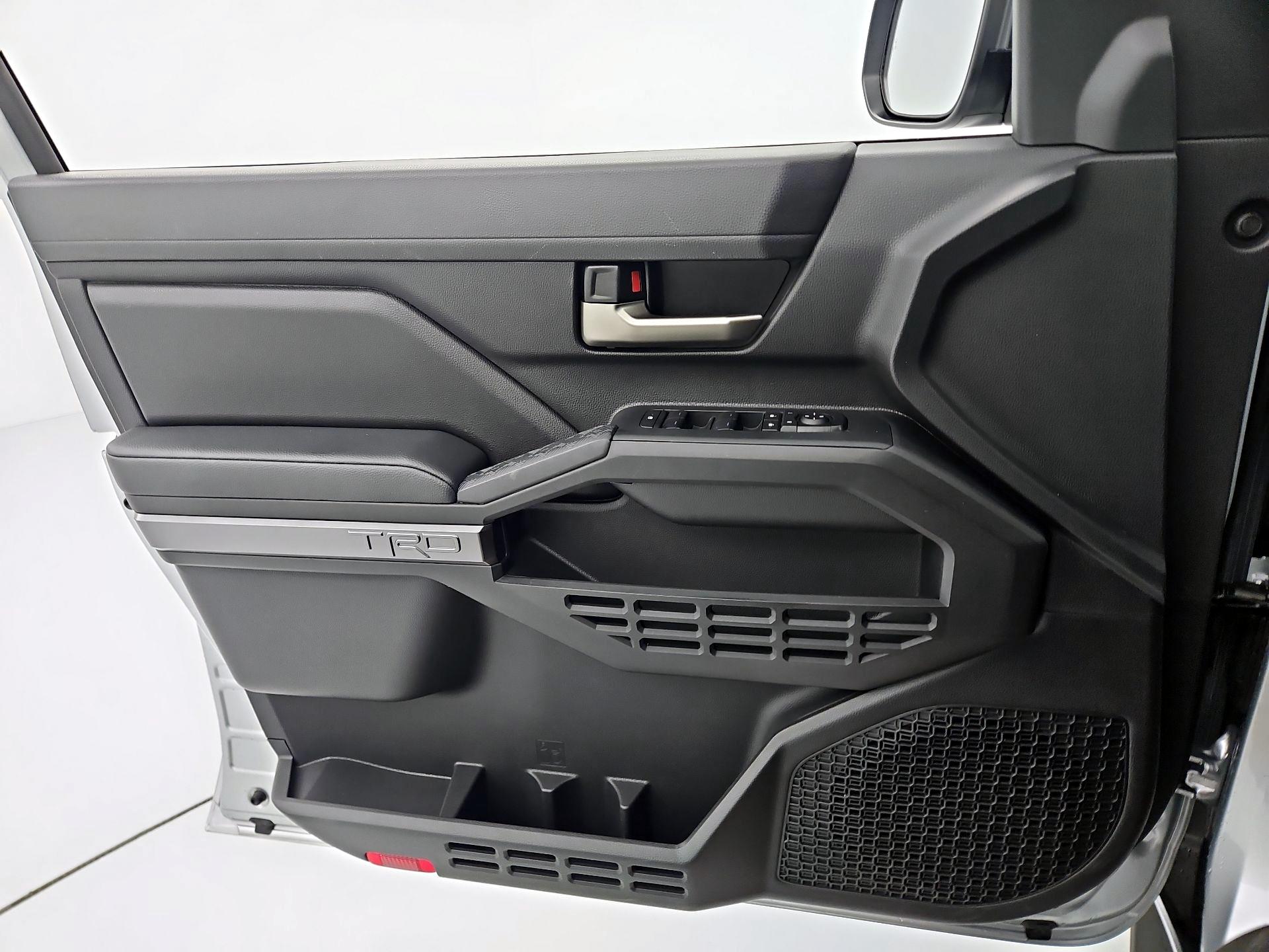 Thumbnail: 2024 Toyota Tacoma - 12