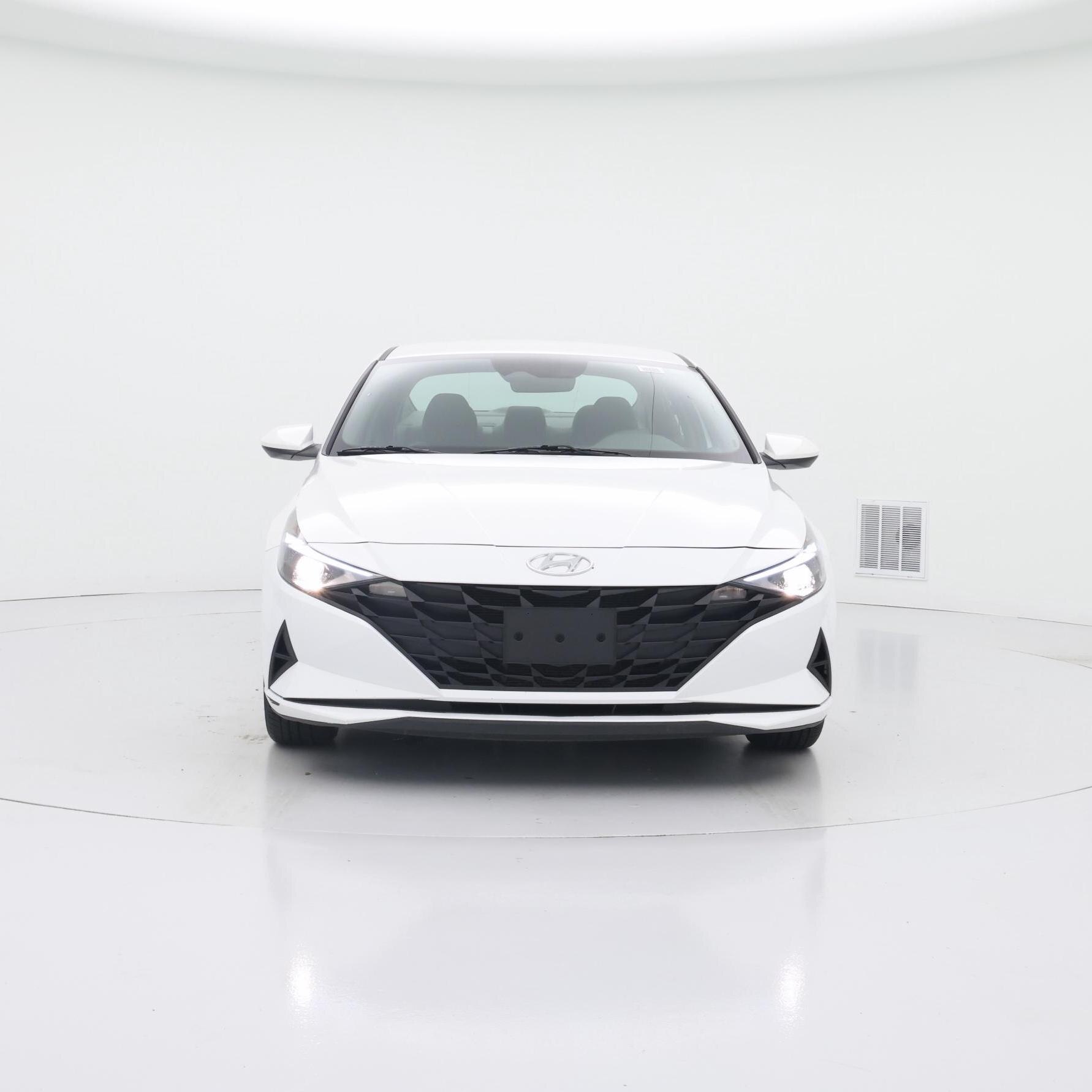 Thumbnail: 2023 Hyundai Elantra - 5