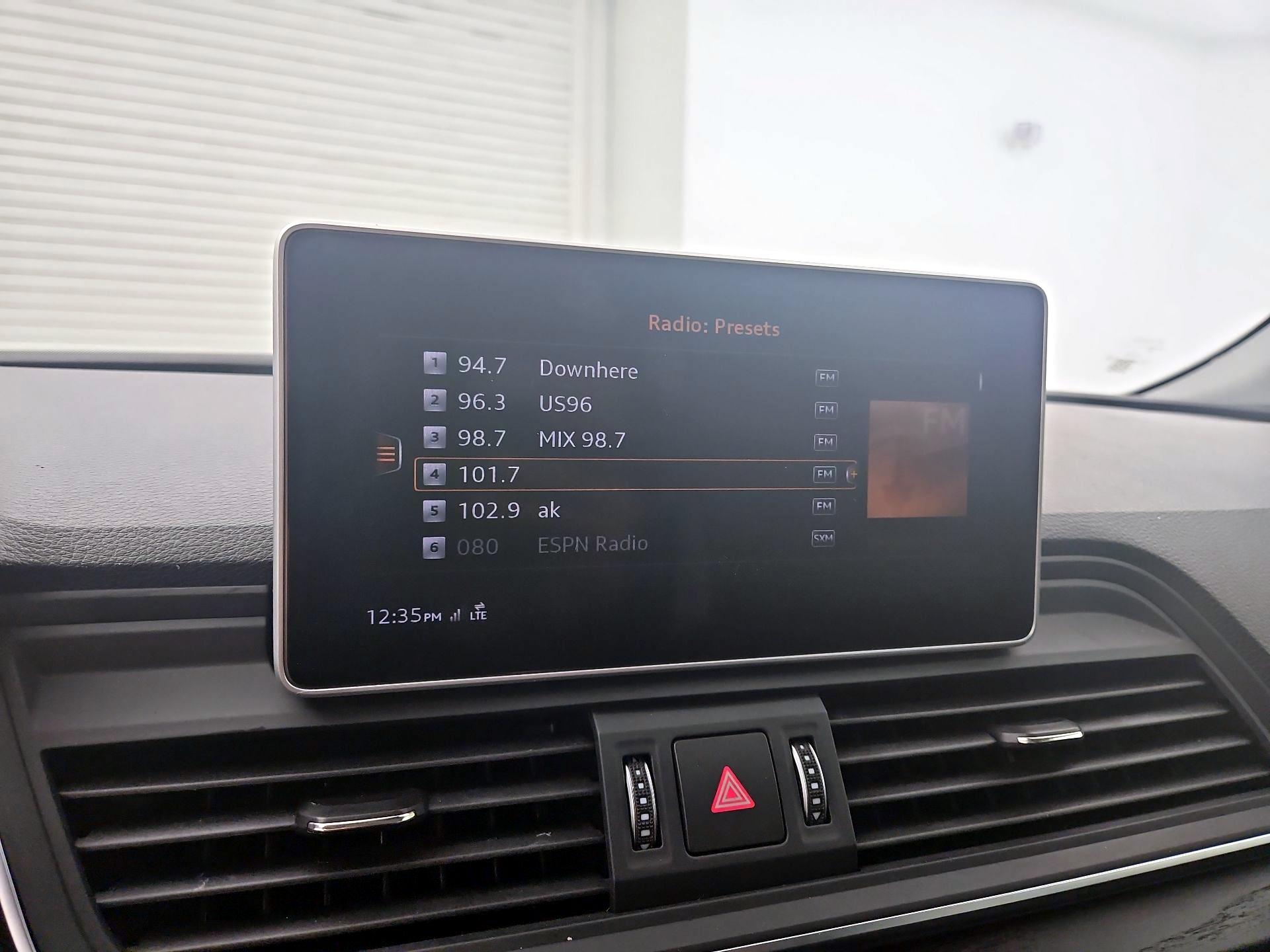 Thumbnail: 2020 Audi Q5 - 16