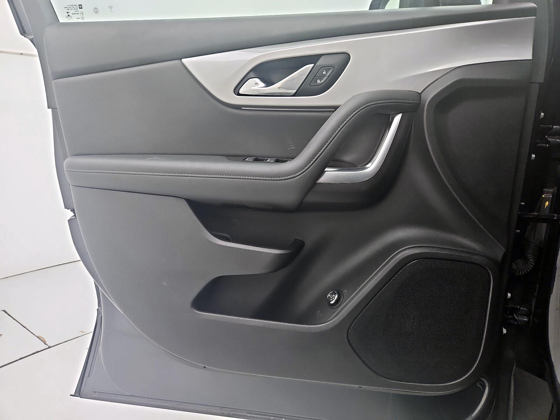 Thumbnail: 2021 Chevrolet Blazer - 12