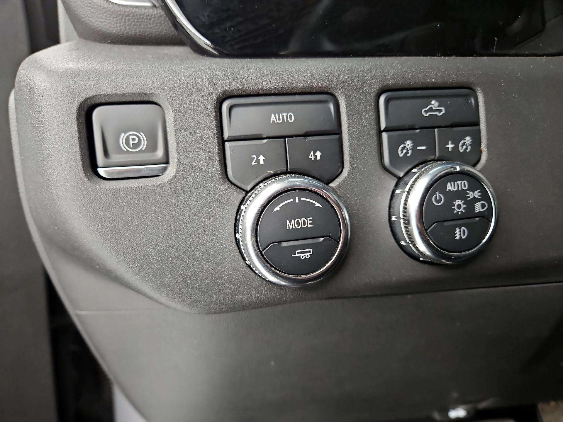 Thumbnail: 2024 GMC Sierra 1500 - 13