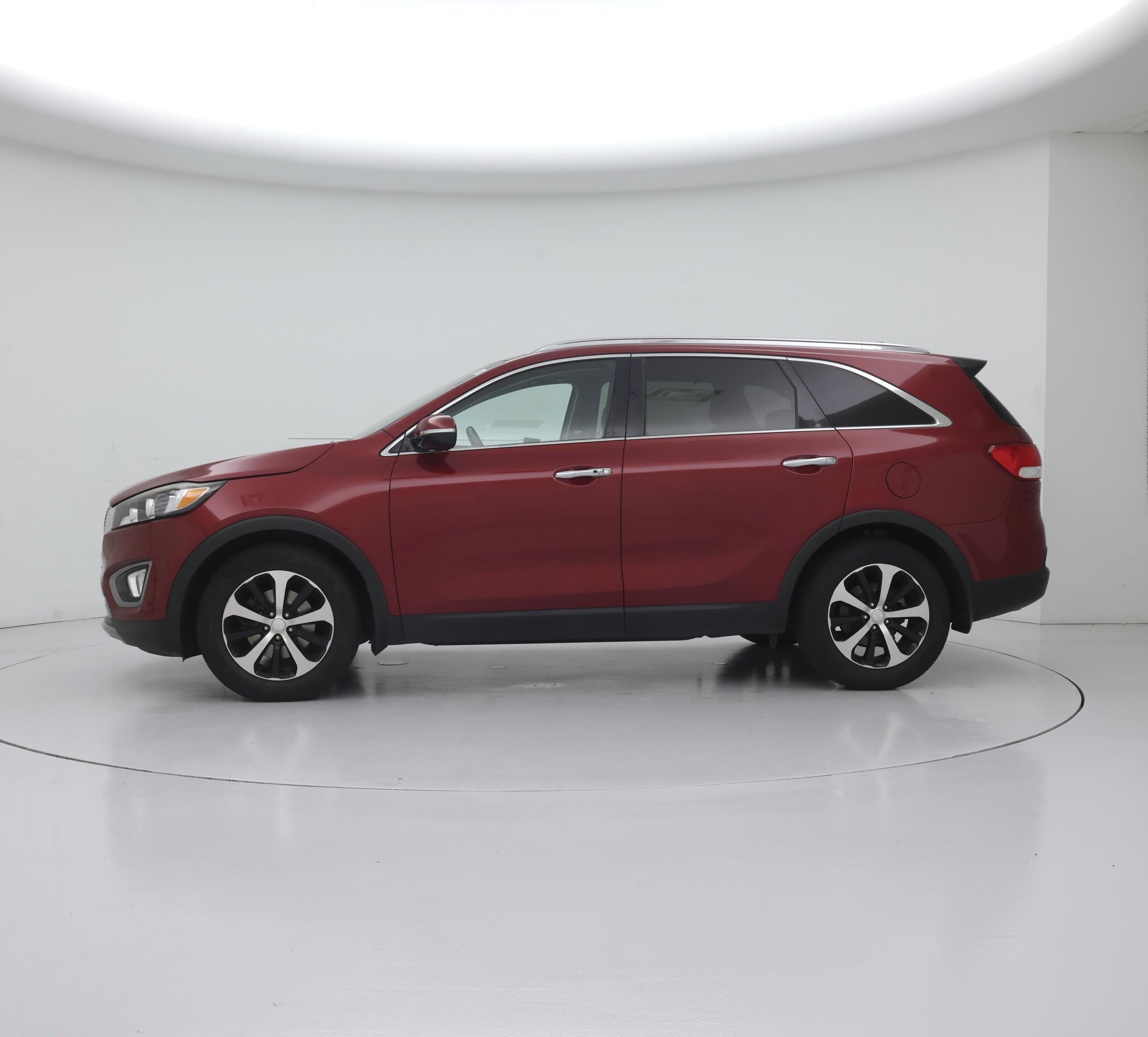 Thumbnail: 2016 Kia Sorento - 3