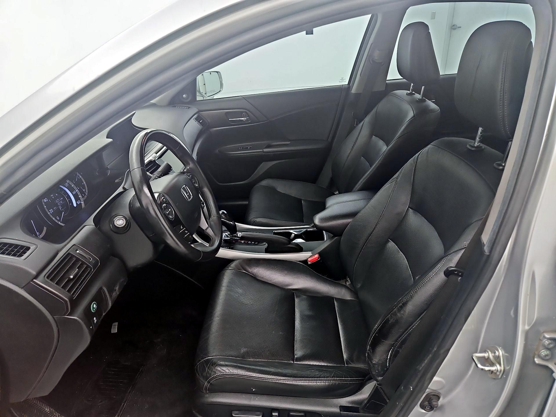 Thumbnail: 2015 Honda Accord - 11