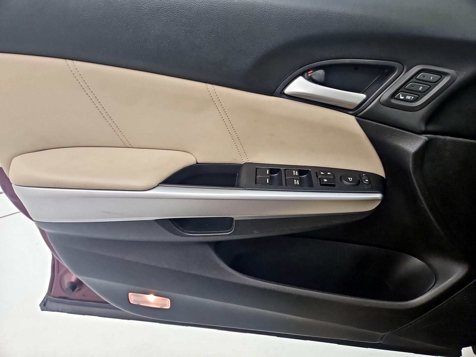 Thumbnail: 2014 Honda Accord Crosstour - 12