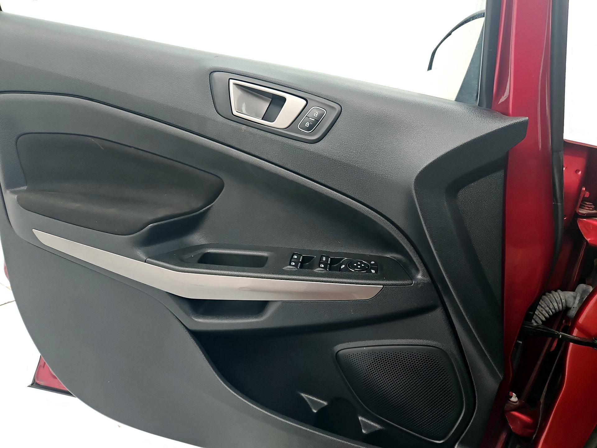 Thumbnail: 2020 Ford EcoSport - 12