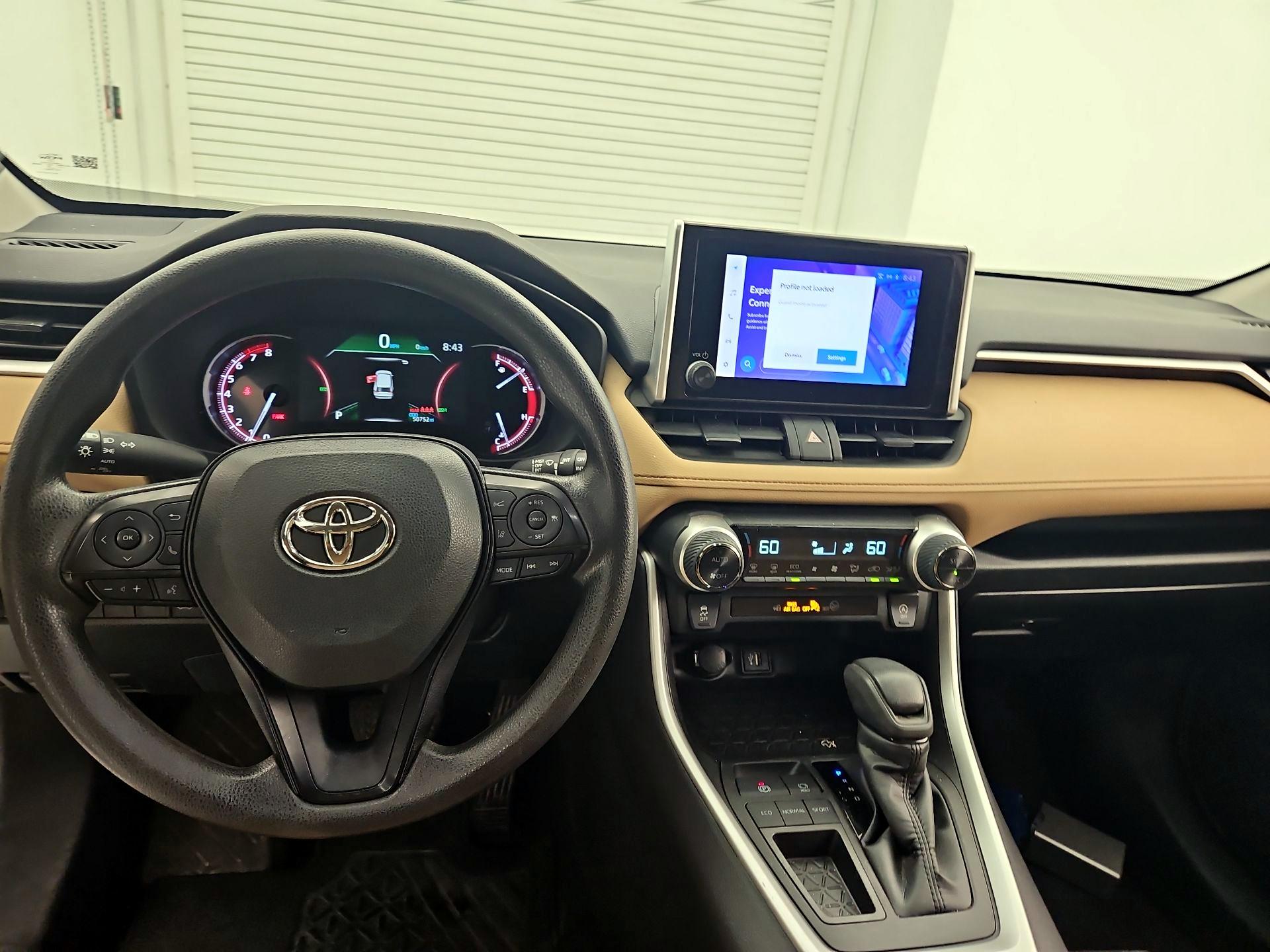 Thumbnail: 2023 Toyota RAV4 - 9