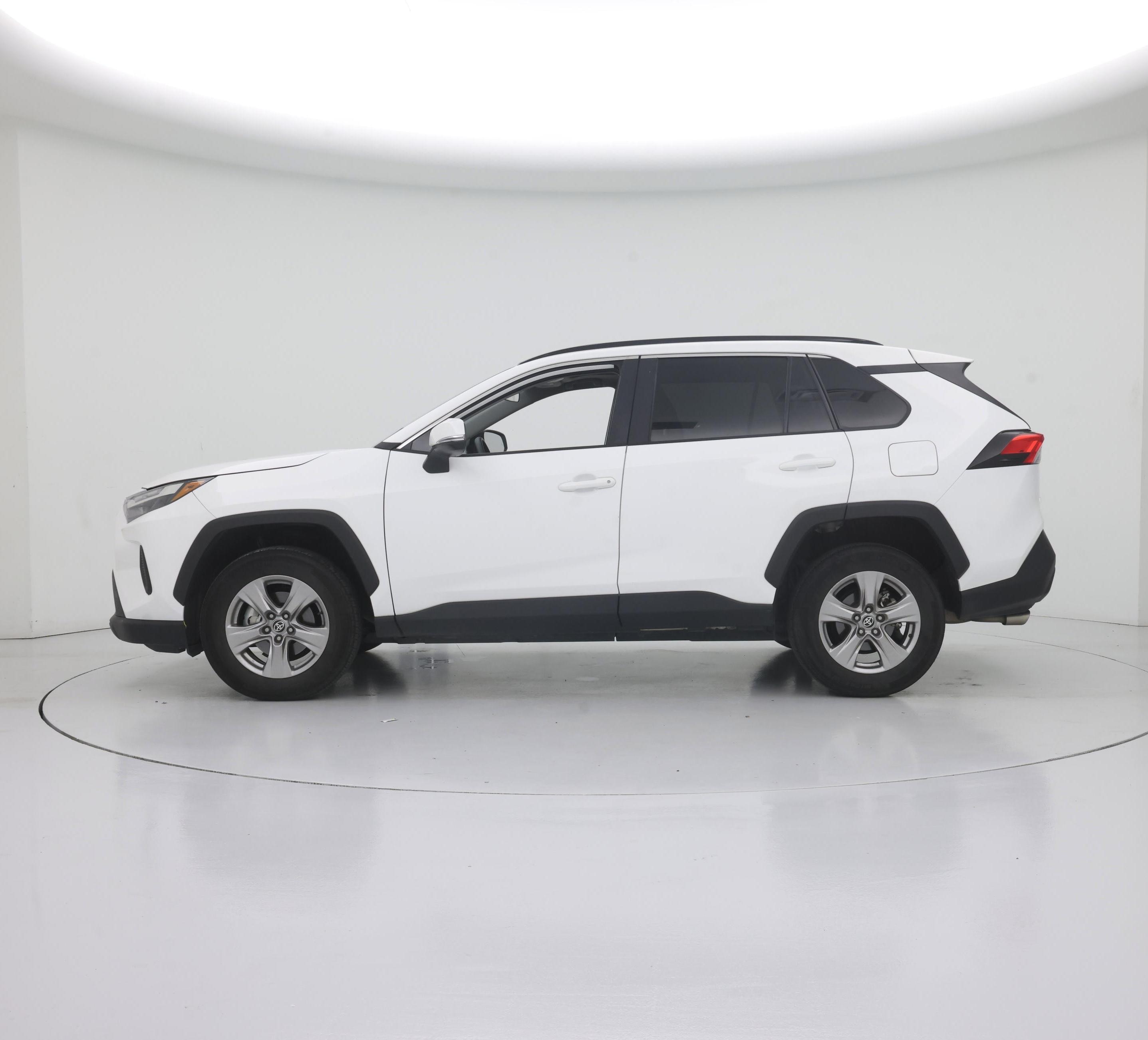 Thumbnail: 2023 Toyota RAV4 - 3