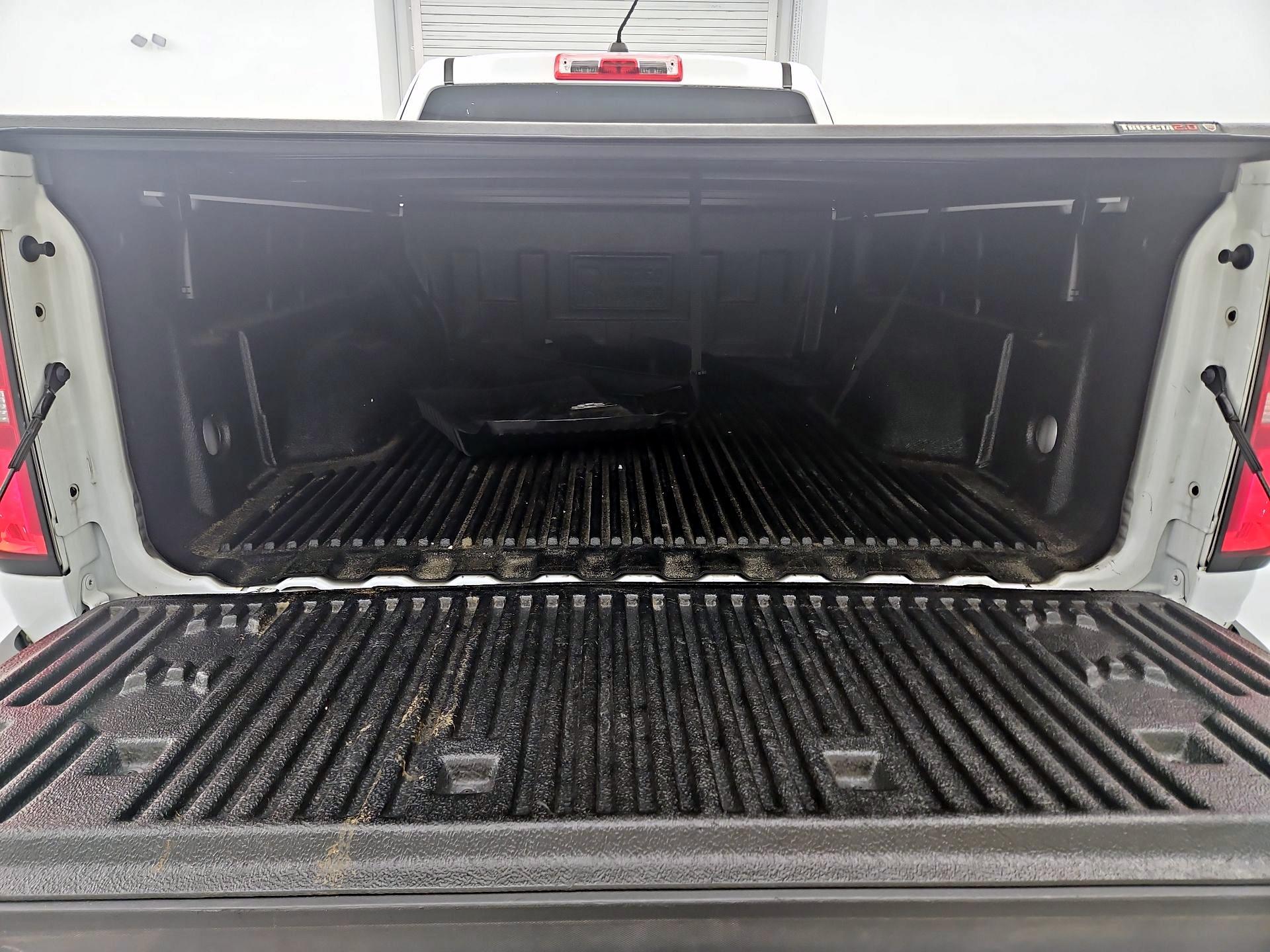 Thumbnail: 2021 Chevrolet Colorado - 20