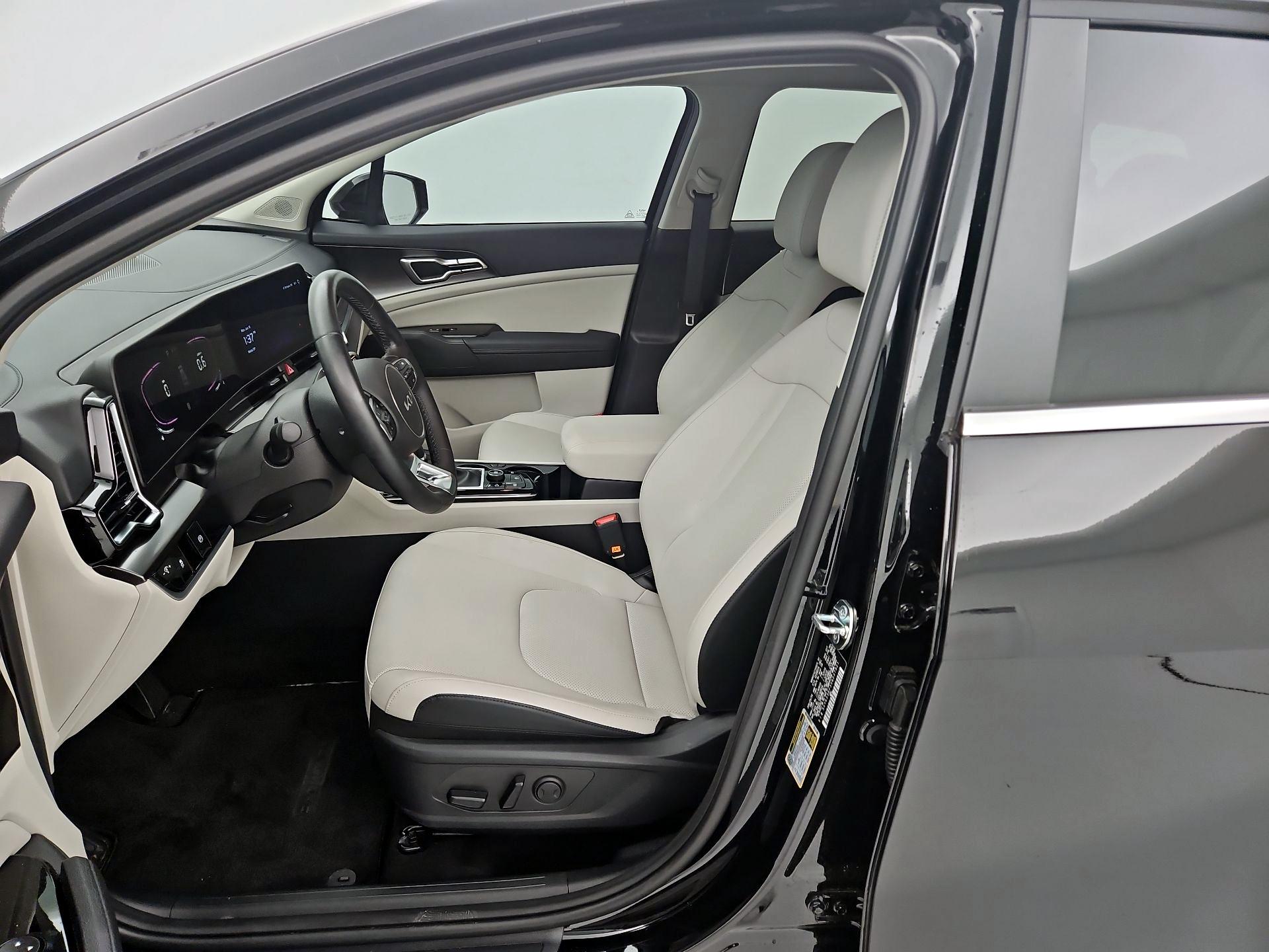 Thumbnail: 2025 Kia Sportage - 11