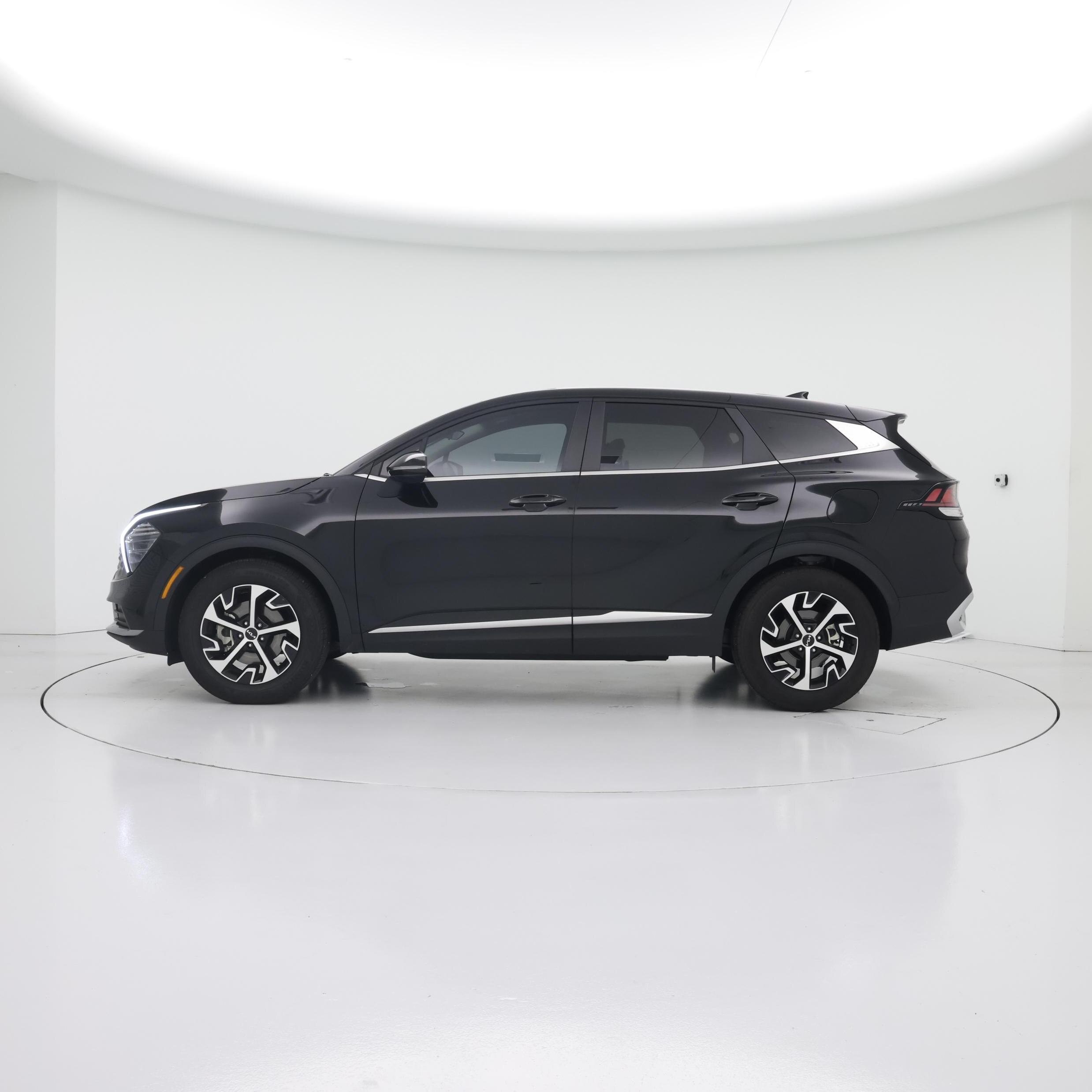 Thumbnail: 2025 Kia Sportage - 3