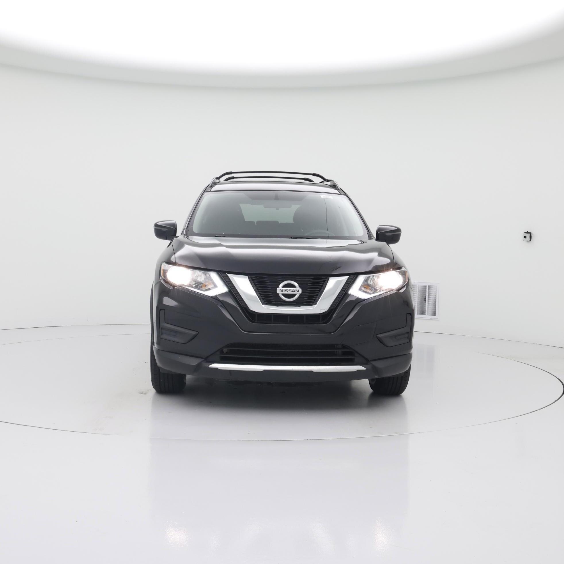 Thumbnail: 2017 Nissan Rogue - 5