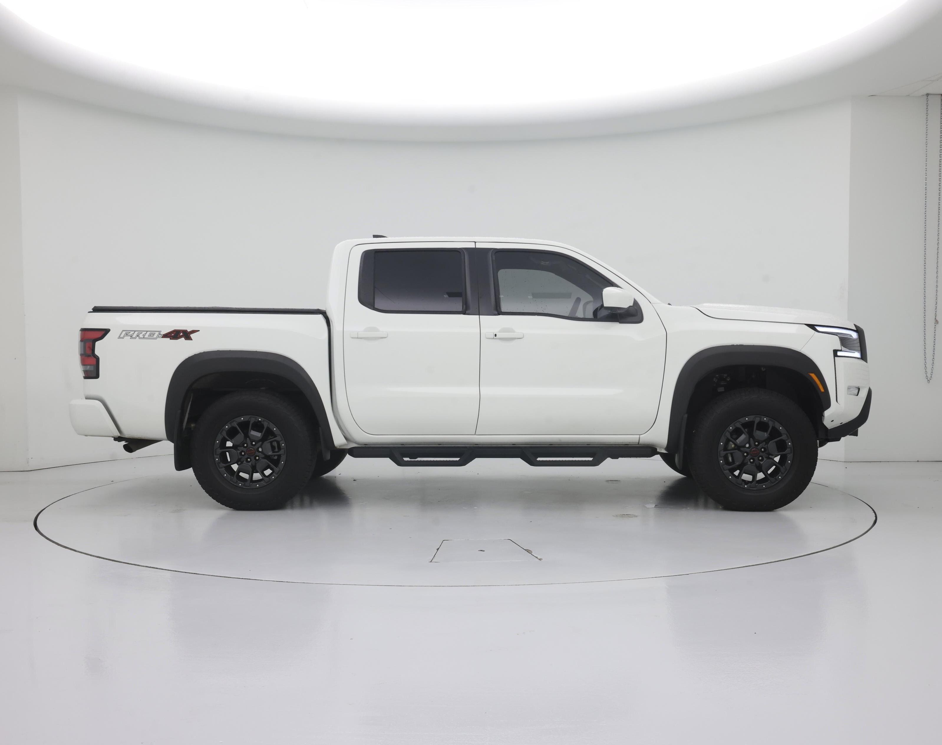 Thumbnail: 2024 Nissan Frontier - 7