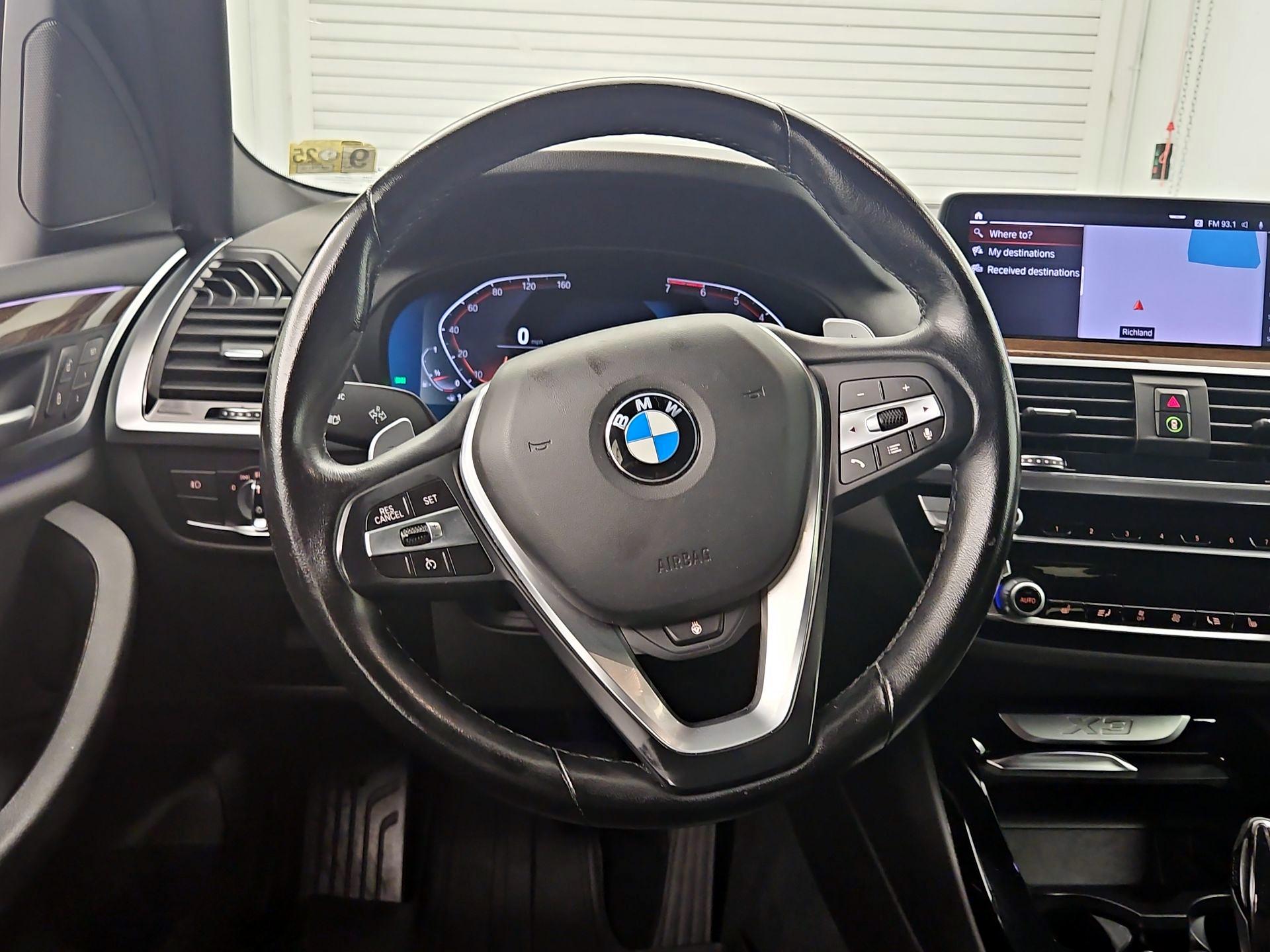 Thumbnail: 2021 BMW X3 - 10
