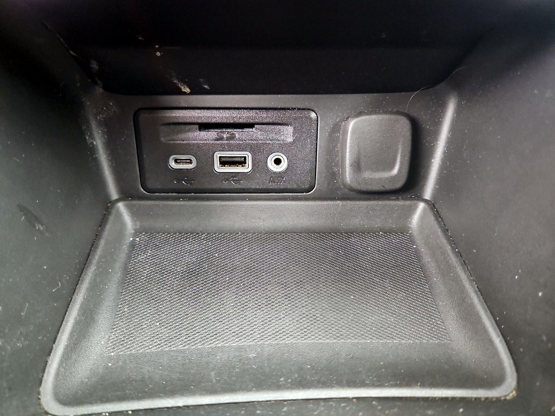 Thumbnail: 2019 GMC Terrain - 18