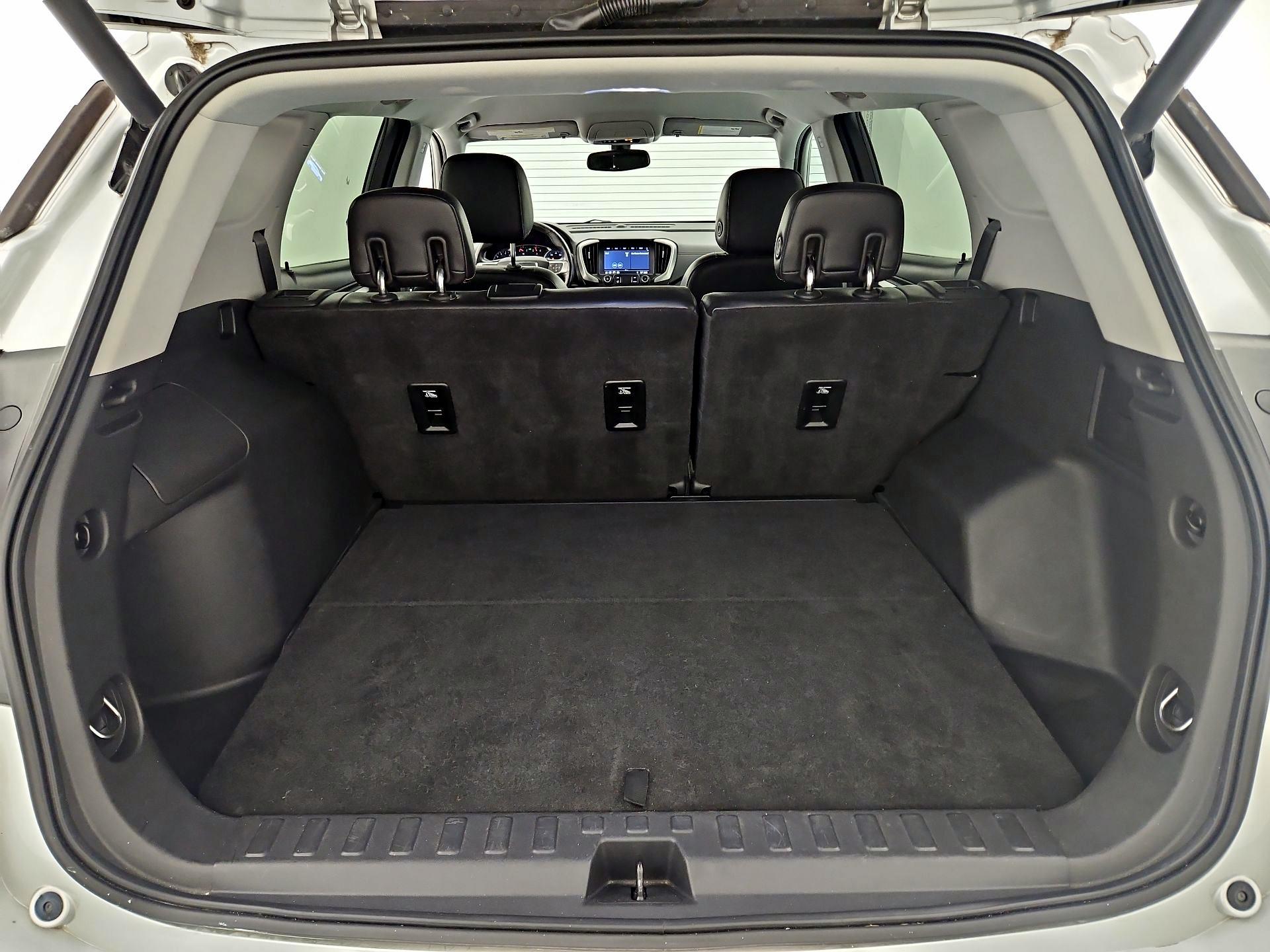 Thumbnail: 2019 GMC Terrain - 20