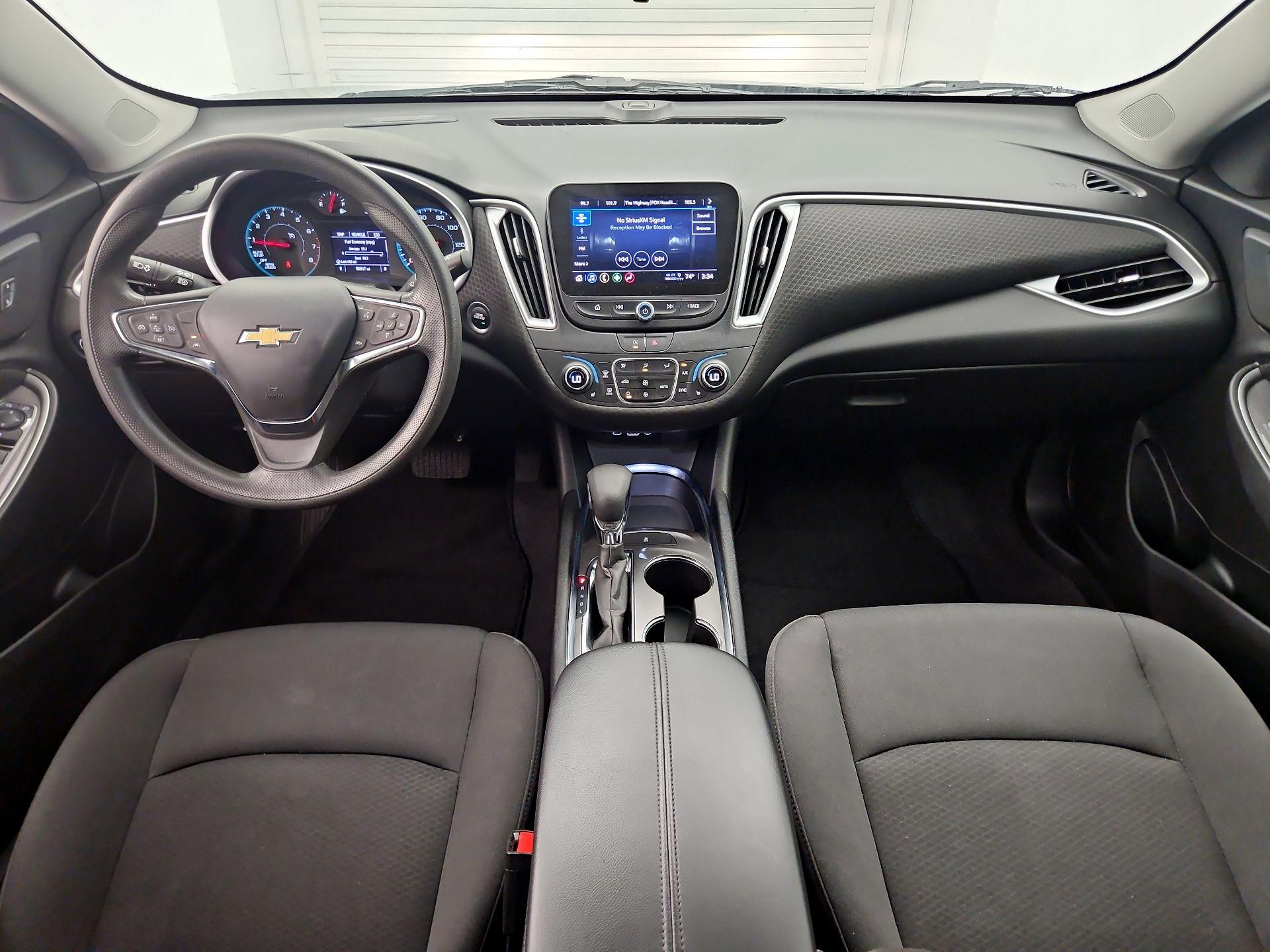 Thumbnail: 2023 Chevrolet Malibu - 9