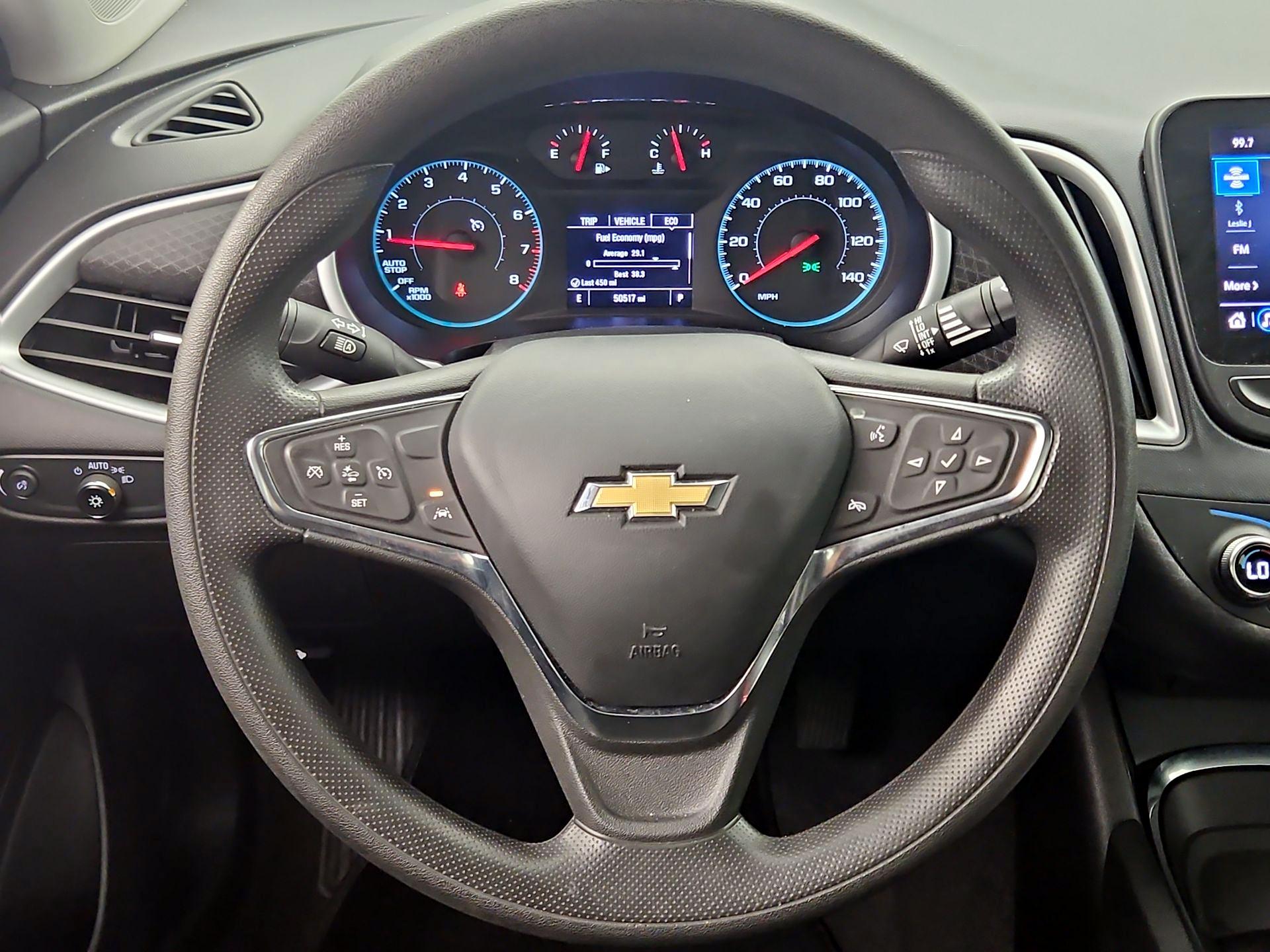 Thumbnail: 2023 Chevrolet Malibu - 10