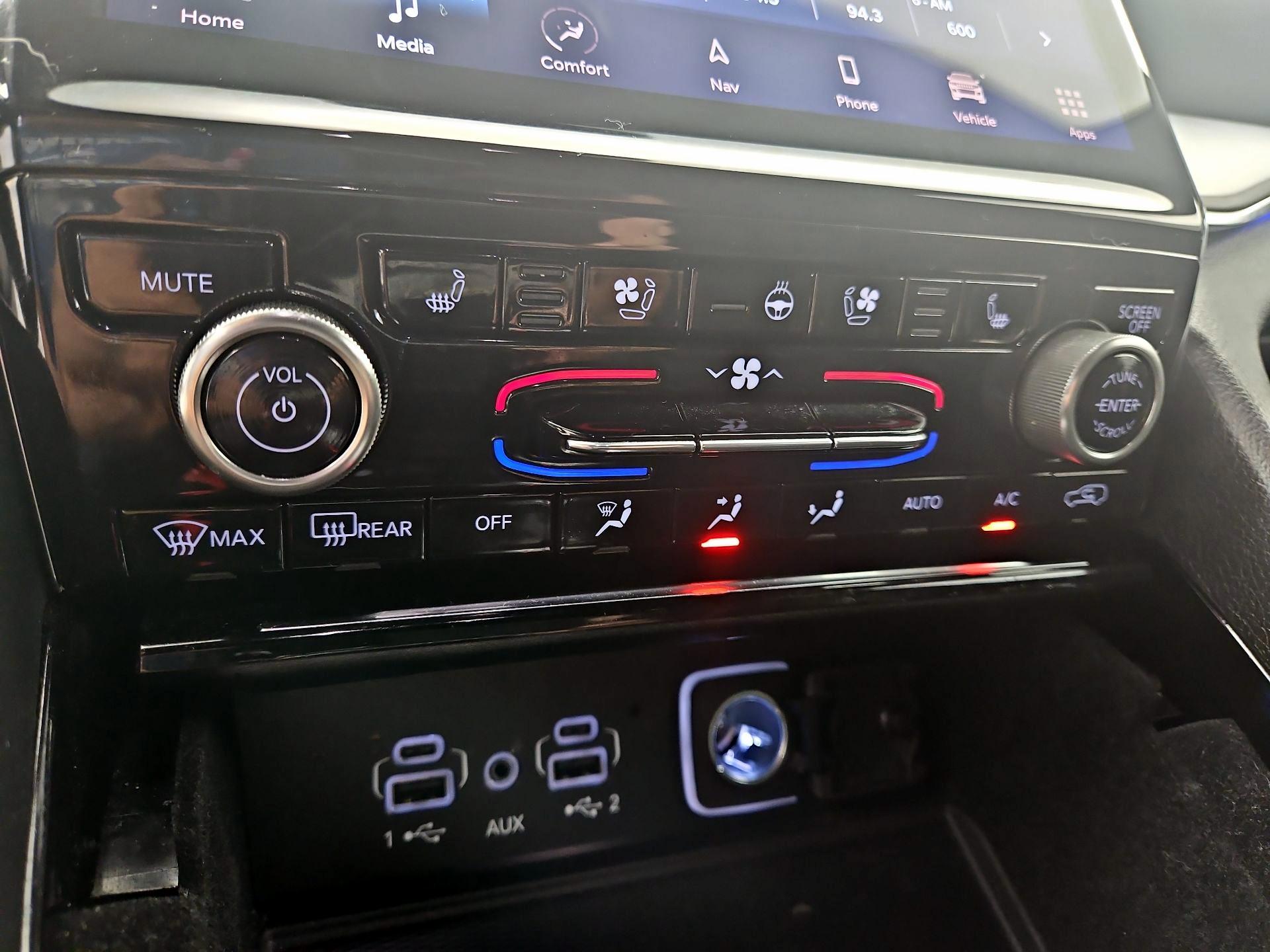 Thumbnail: 2021 Jeep Grand Cherokee L - 17